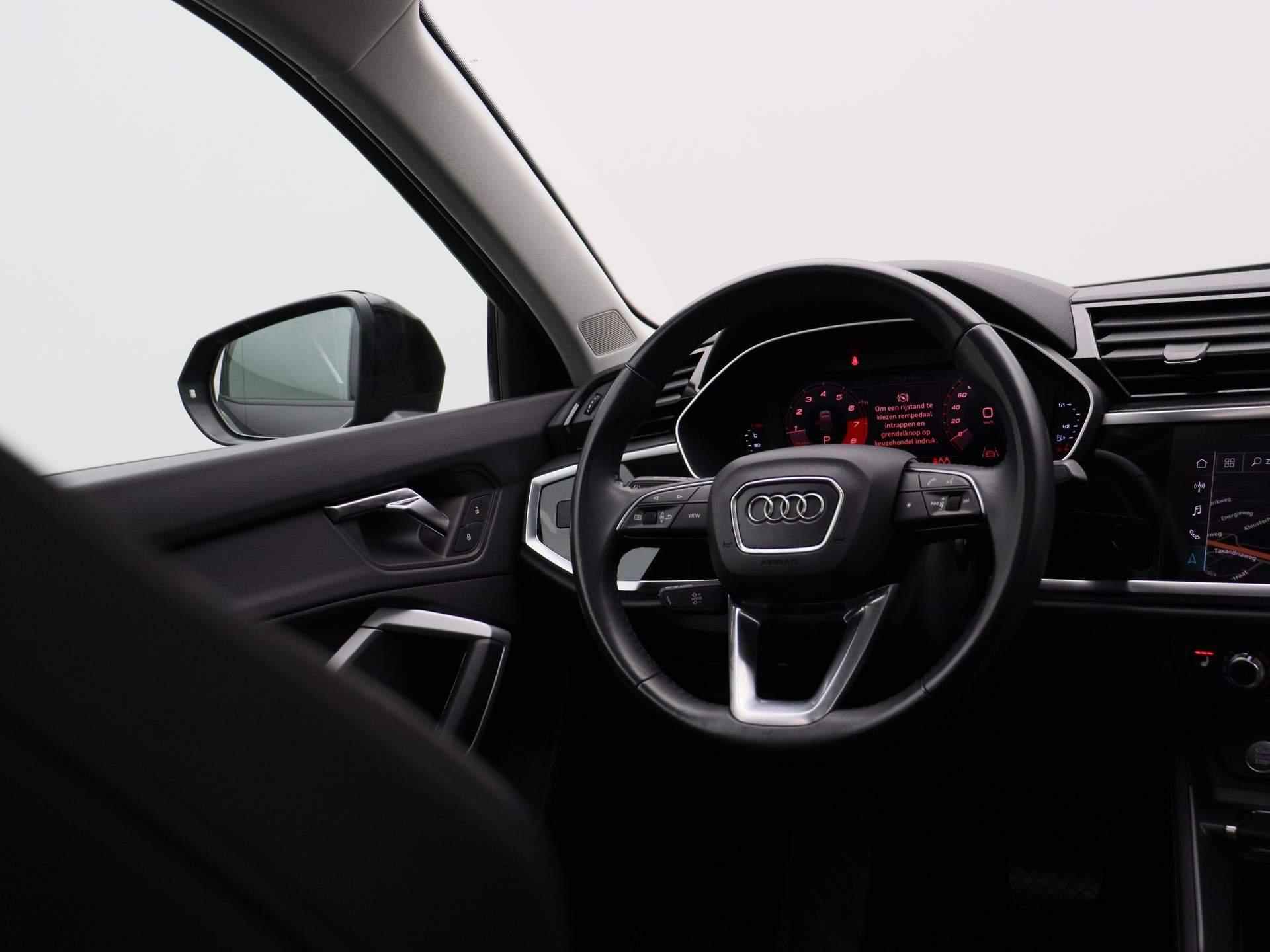 Audi Q3 40 TFSI quattro S Line Pro Line | DEMO | S-LINE | PANORAMADAK | ZWART OPTIEK | NAVIGATIE | ACHTERUITRIJCAMERA | VIRTUAL COCKPIT | HALF-LEDER | STOELVERWARMING | LANE ASSIST | LED KOPLAMPEN | PARKEERSENSOREN V+A | SPORTSTOELEN | - 14/46