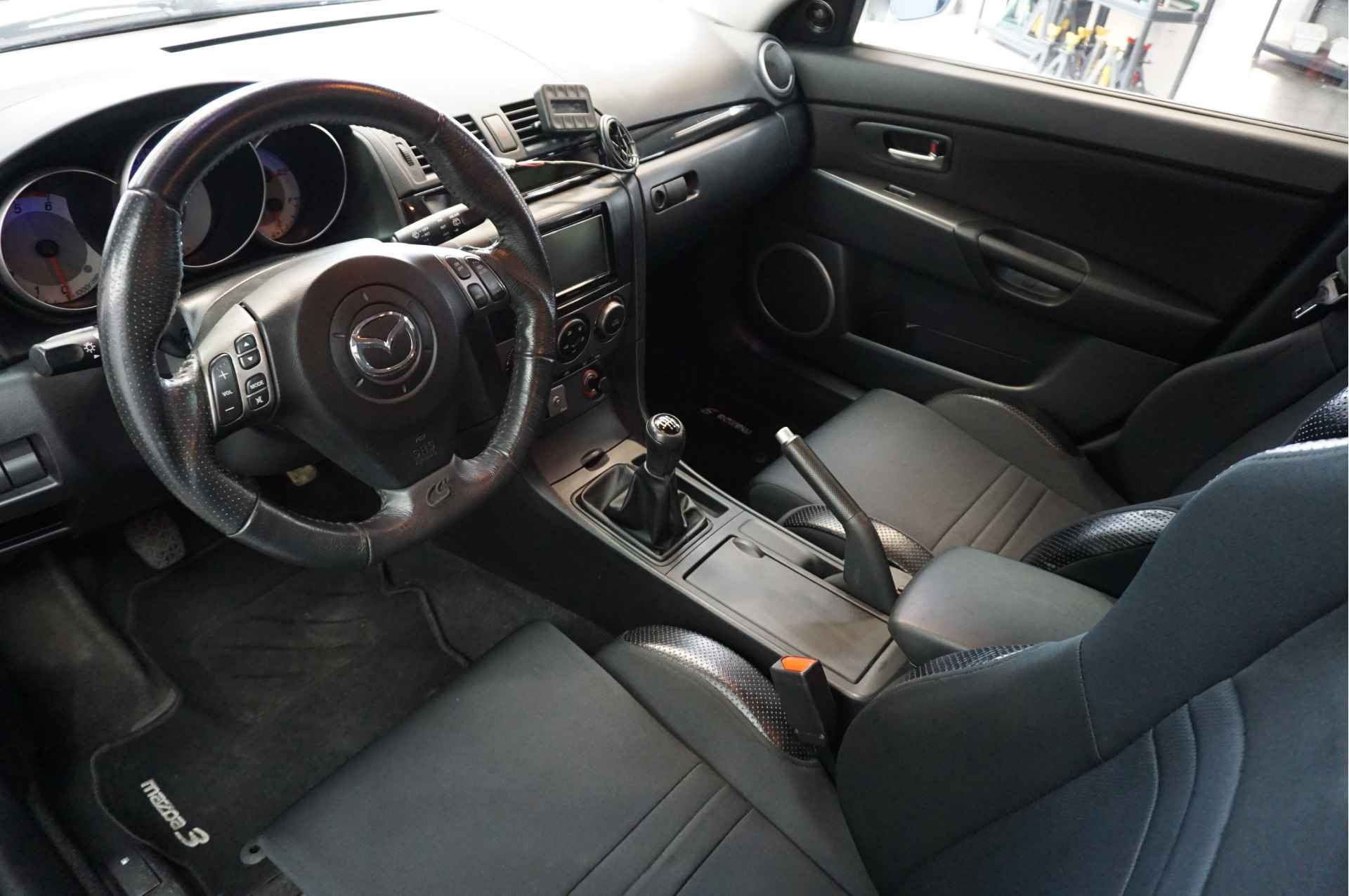 Mazda 3 2.0 CiTD Executive ✅Airco✅Cruise Controle✅Lucht & Elektronische Vering✅AirSuspesion✅Kuip stoelen - 12/29