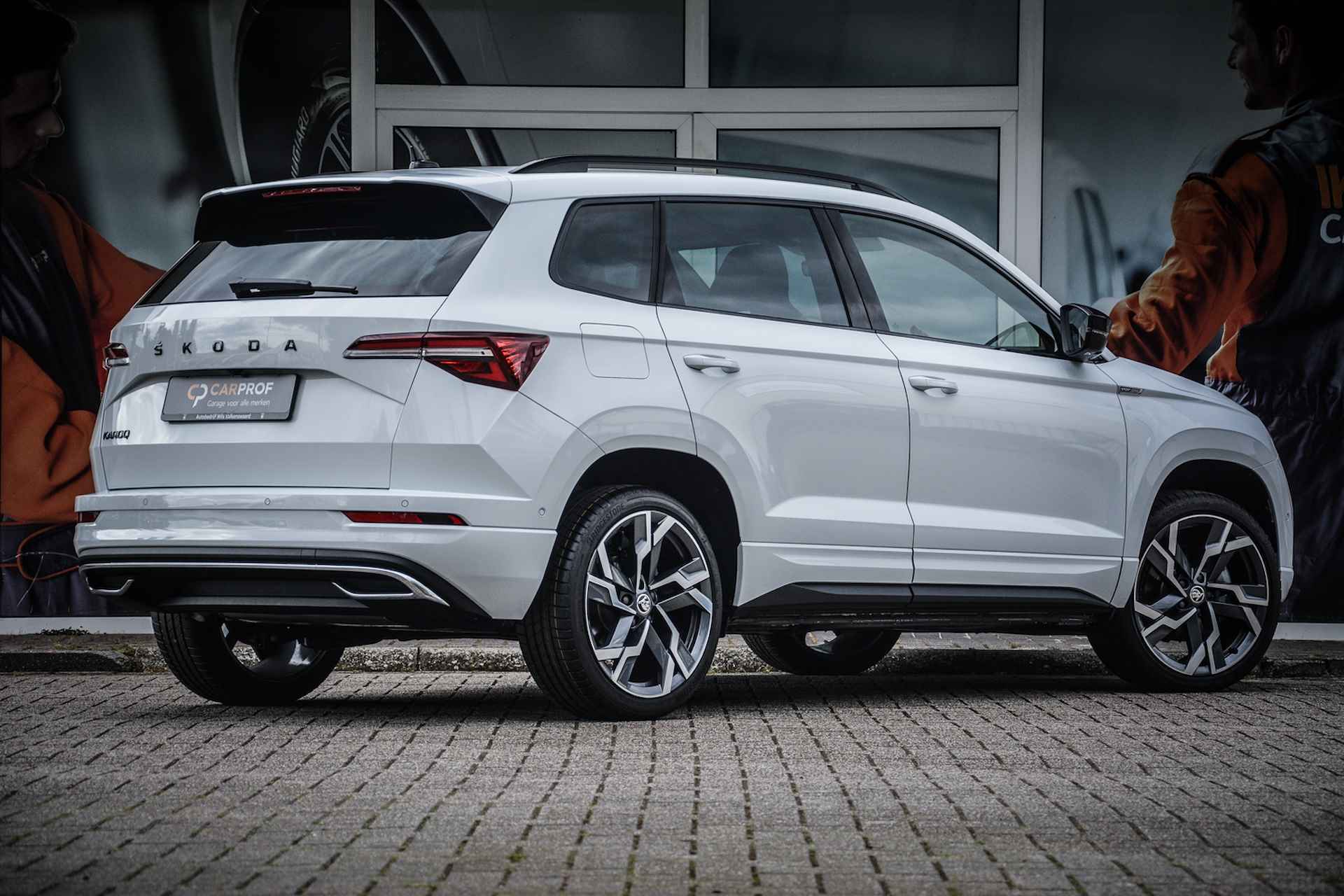 Skoda Karoq 1.5 TSI 110kW/150pk DSG Sportline - 3/19