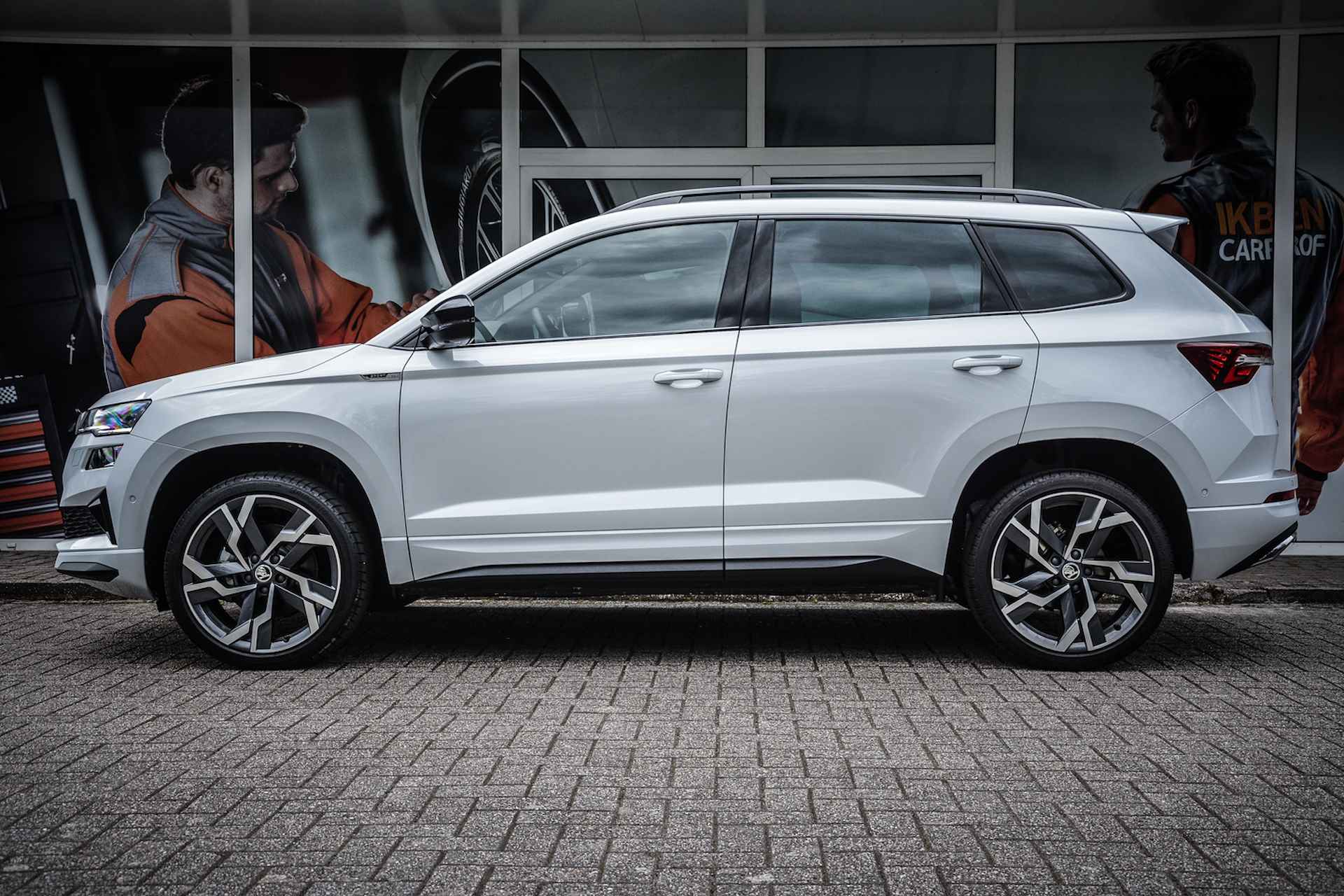 Skoda Karoq 1.5 TSI 110kW/150pk DSG Sportline - 5/19