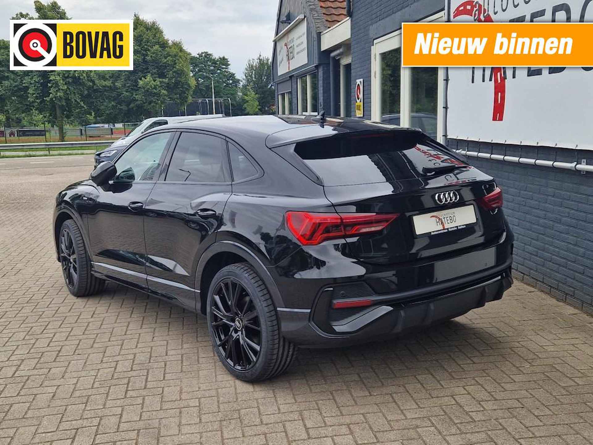 AUDI Q3 35 TFSI S-Line Black Pack Virtual Navi Apple Camera Leder Top - 3/40