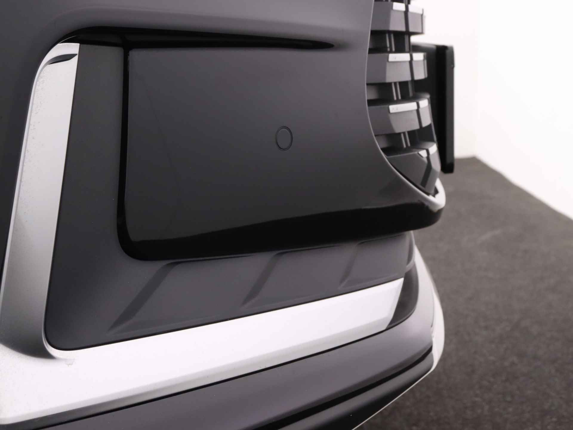 BYD TANG AWD Executive 86 kWh | €10.000 Voorraad Voordeel! Direct Rijden! | Digital Cockpit | Navigatie | Stoelverwarming/-koeling | - 41/45