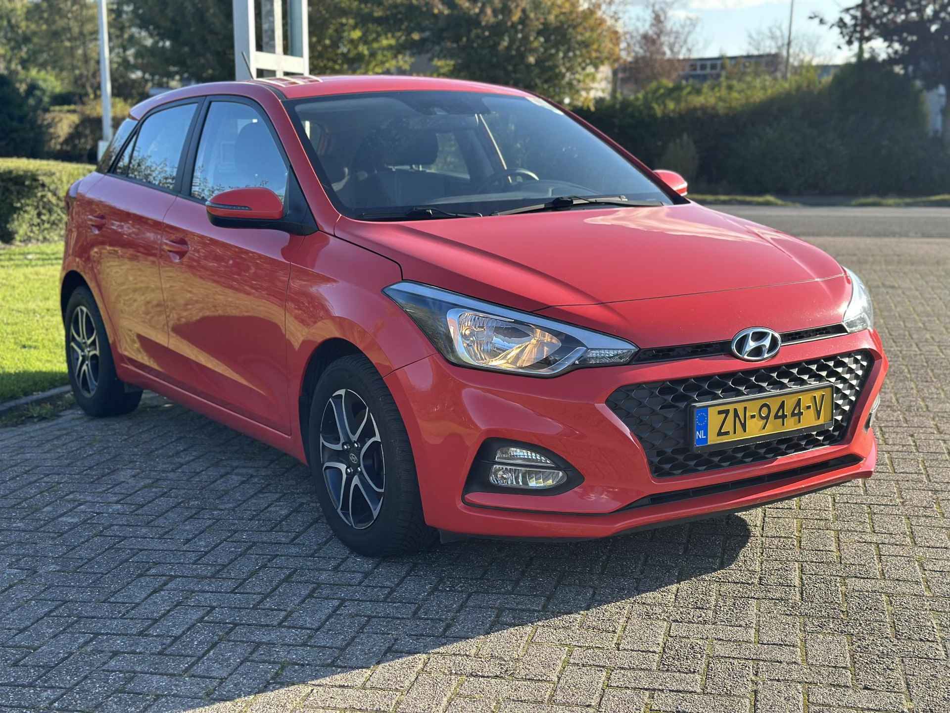 Hyundai i20 1.0 T-GDI Comfort Carplay | Camera - 5/13