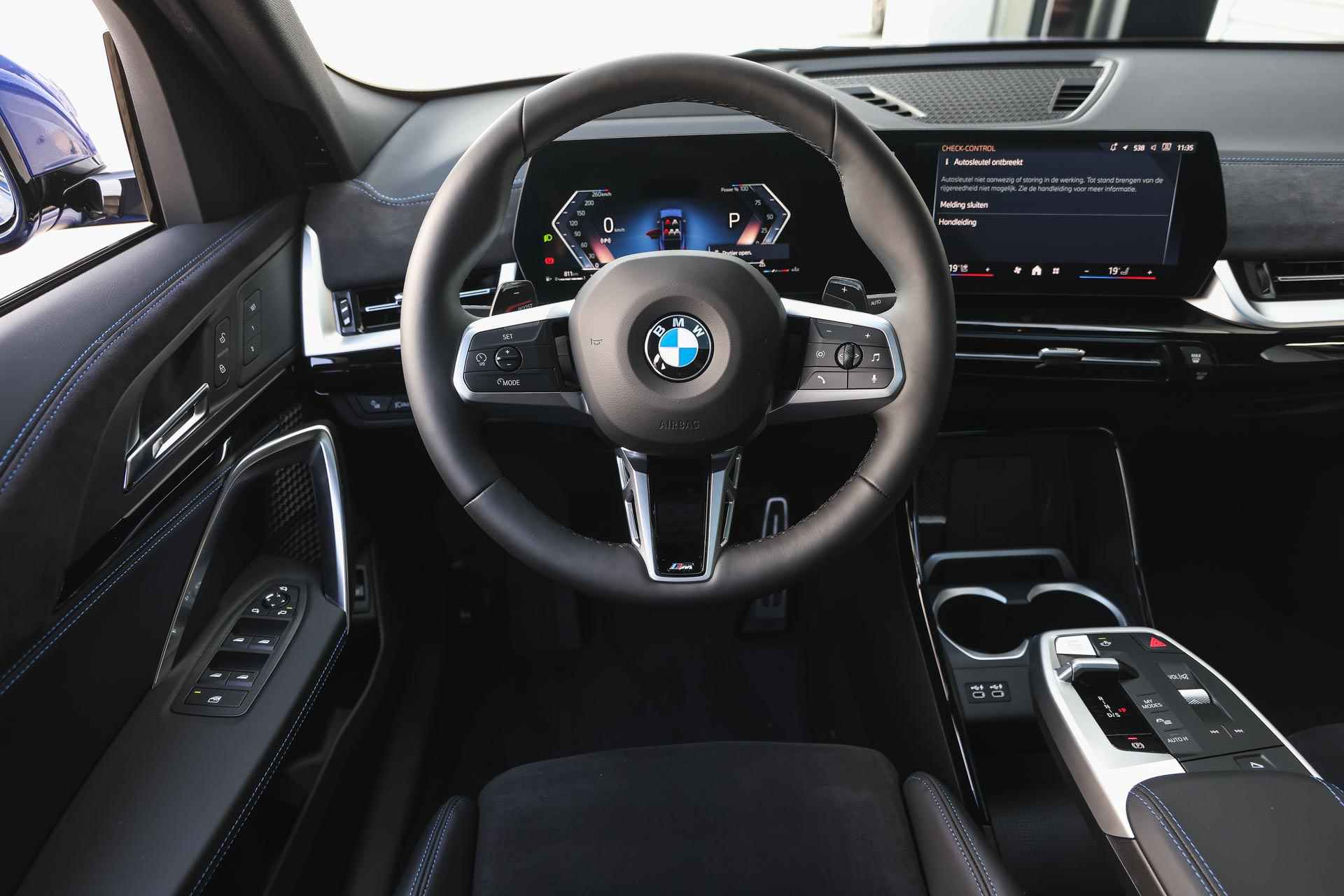 BMW X2 sDrive20i High Executive M Sport Automaat / Panoramadak / Trekhaak / M Sportstoelen / Parking Assistant Plus / Adaptieve LED / Adaptief M Onderstel / Driving Assistant Professional - 4/39