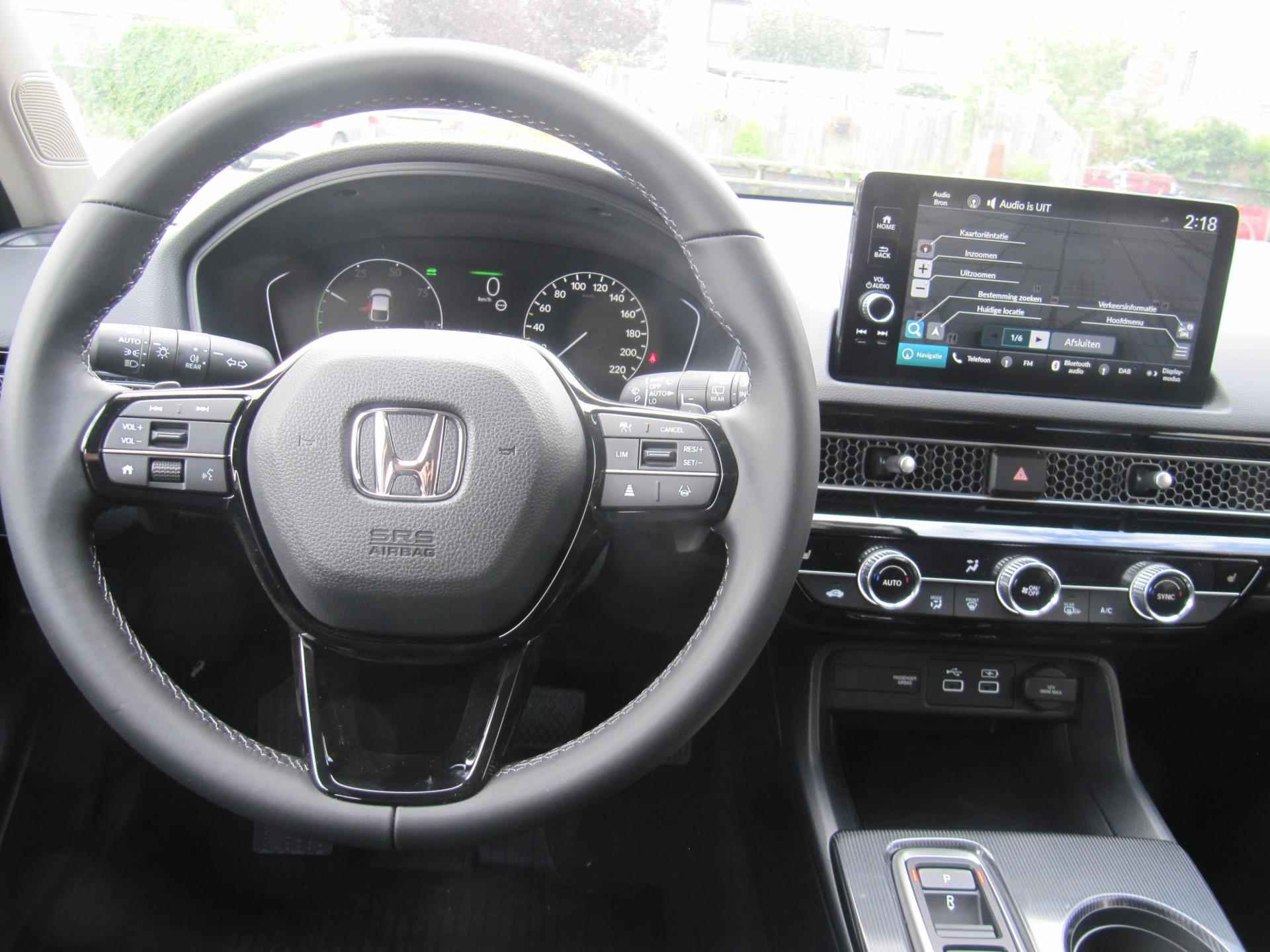 Honda Civic 2.0e:HEV Elegance*nieuw* - 16/17