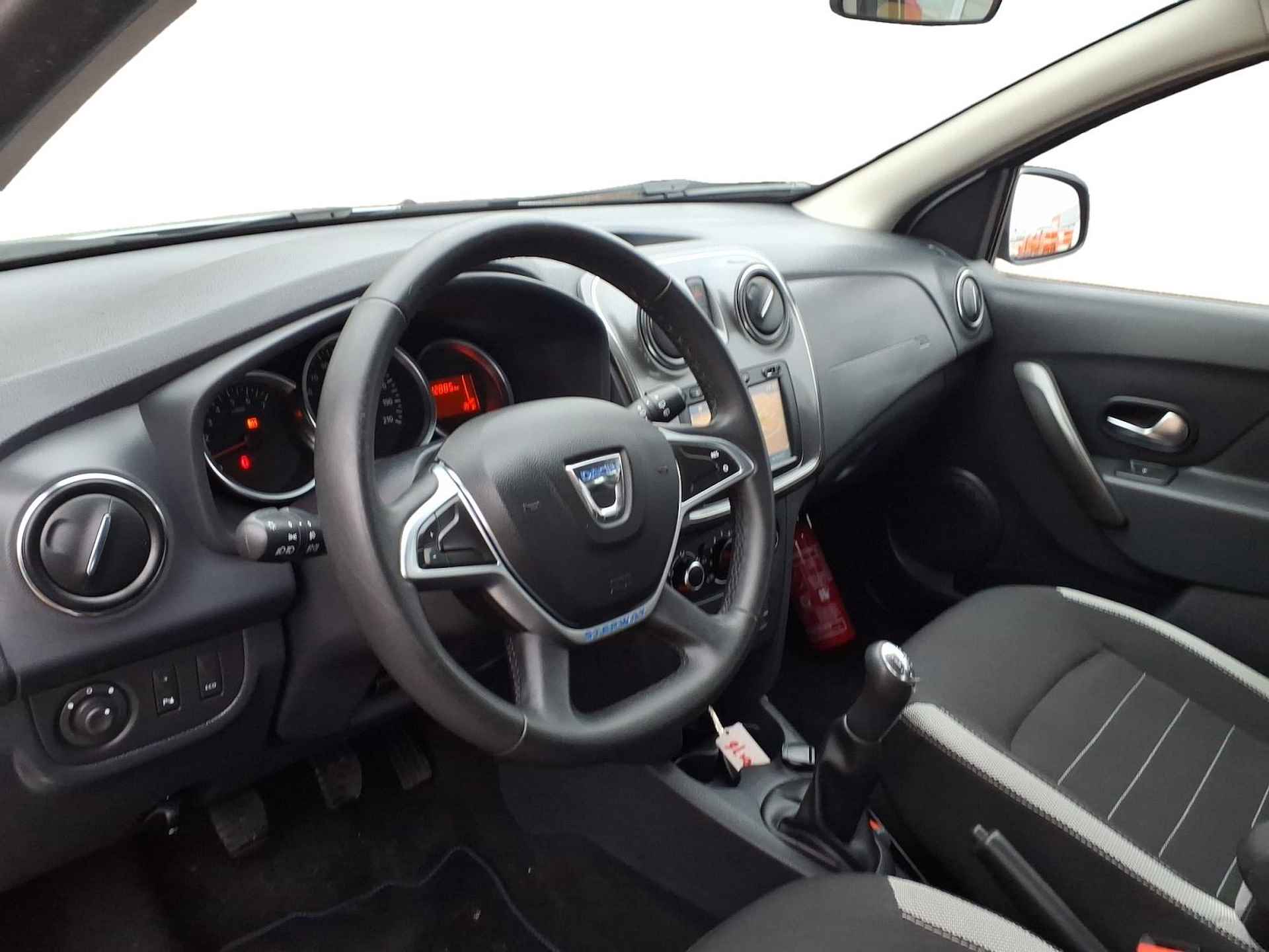 Dacia Sandero 0.9 TCe Stepway Lauréate Aico | Naviegatie | PDC en Camera - 8/28