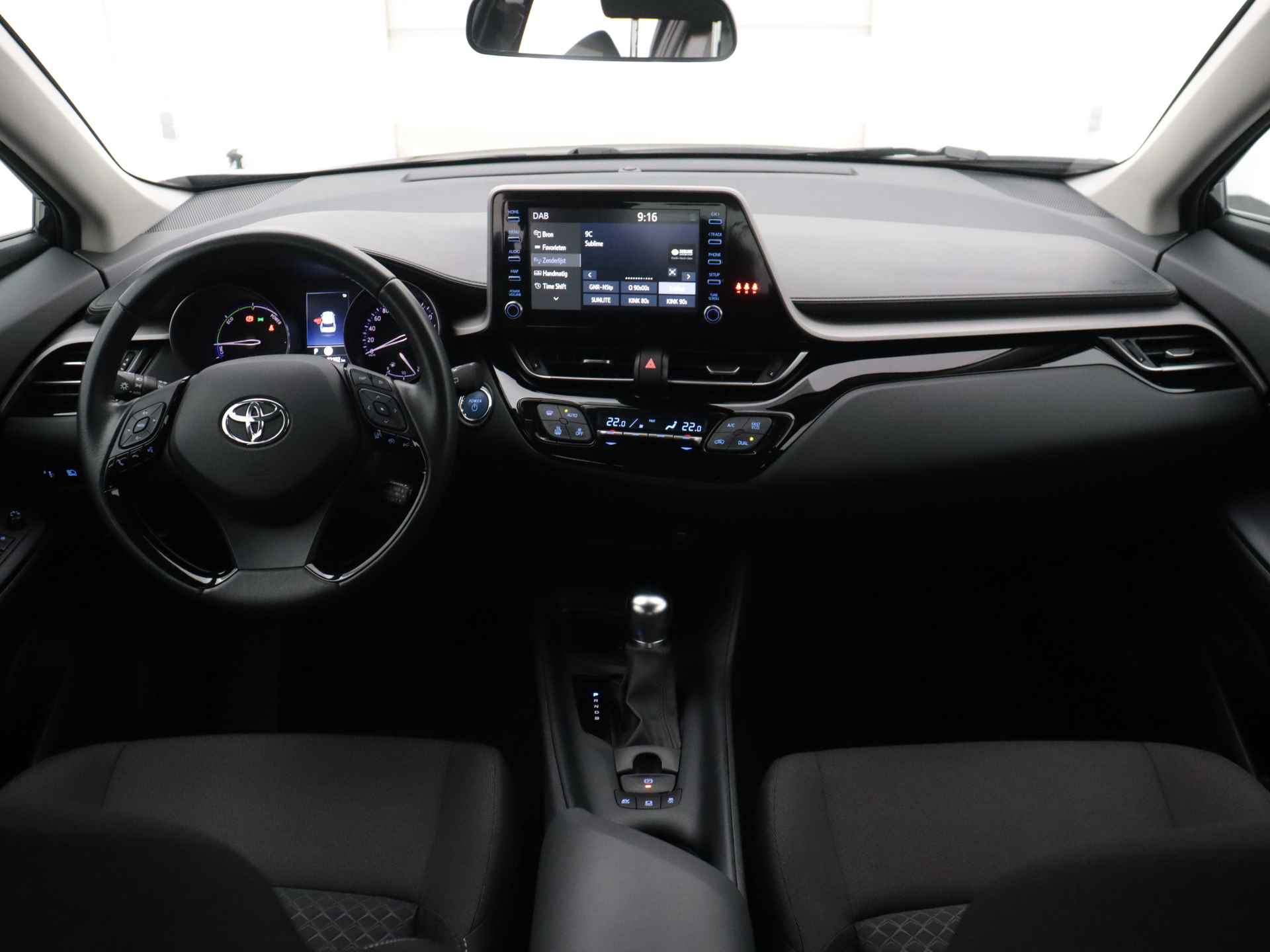 Toyota C-HR 1.8 Hybrid Active | Apple Carplay/Android Auto | Camera | - 6/42