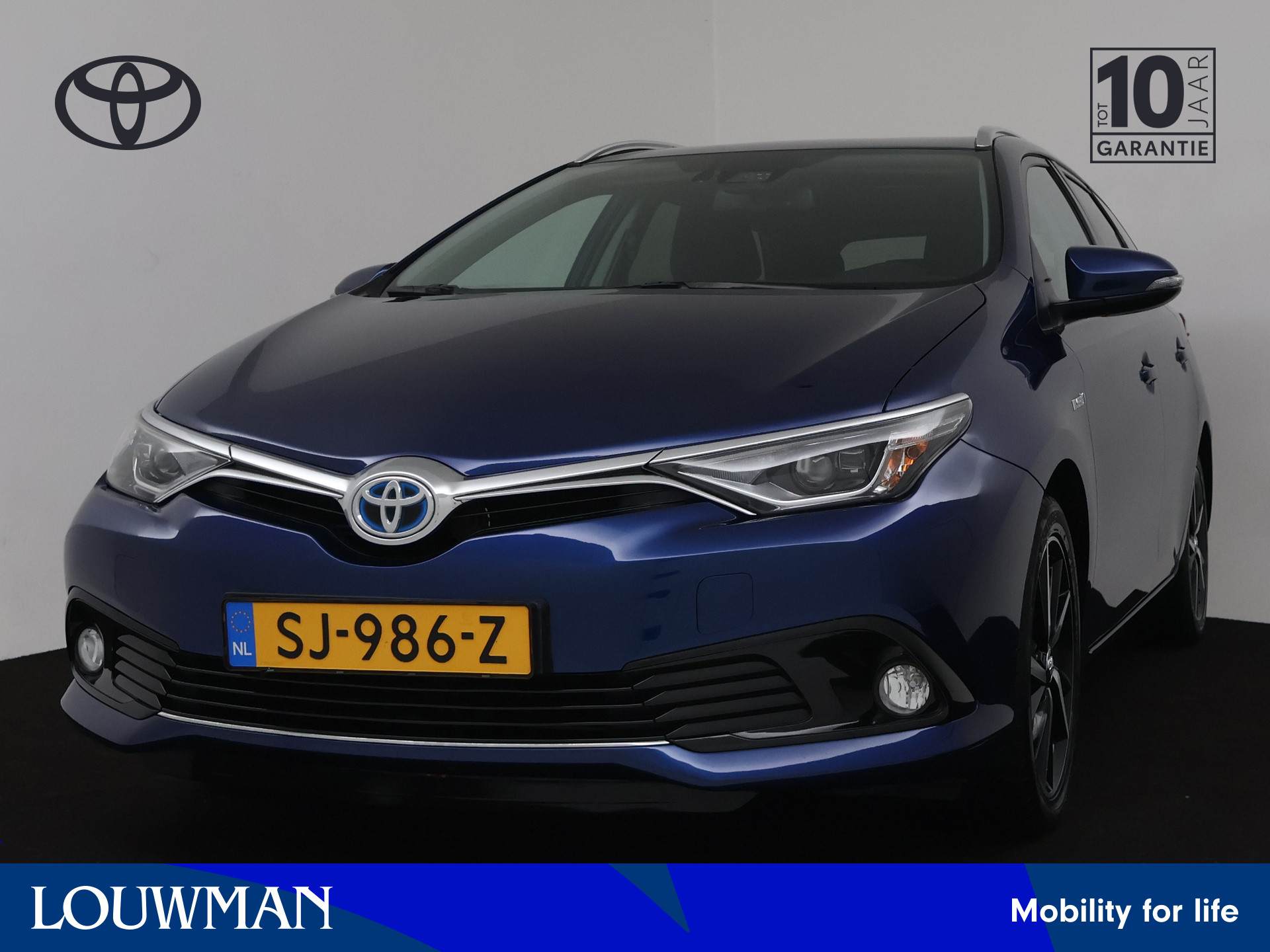 Toyota Auris Touring Sports 1.8 Hybrid Dynamic Limited | Navigatie | Camera | Cruise Control | LM Velgen |