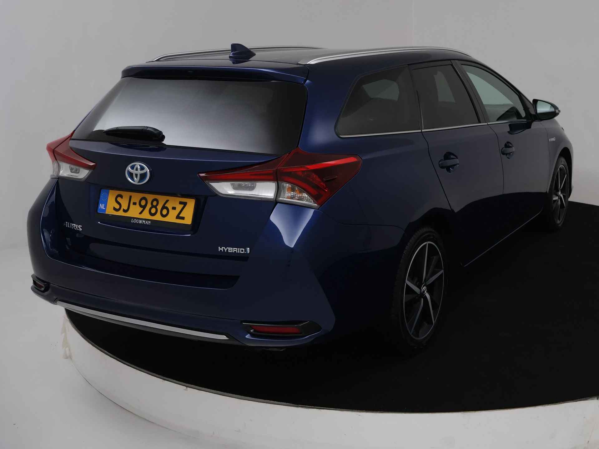 Toyota Auris Touring Sports 1.8 Hybrid Dynamic Limited | Navigatie | Camera | Cruise Control | LM Velgen | - 18/41