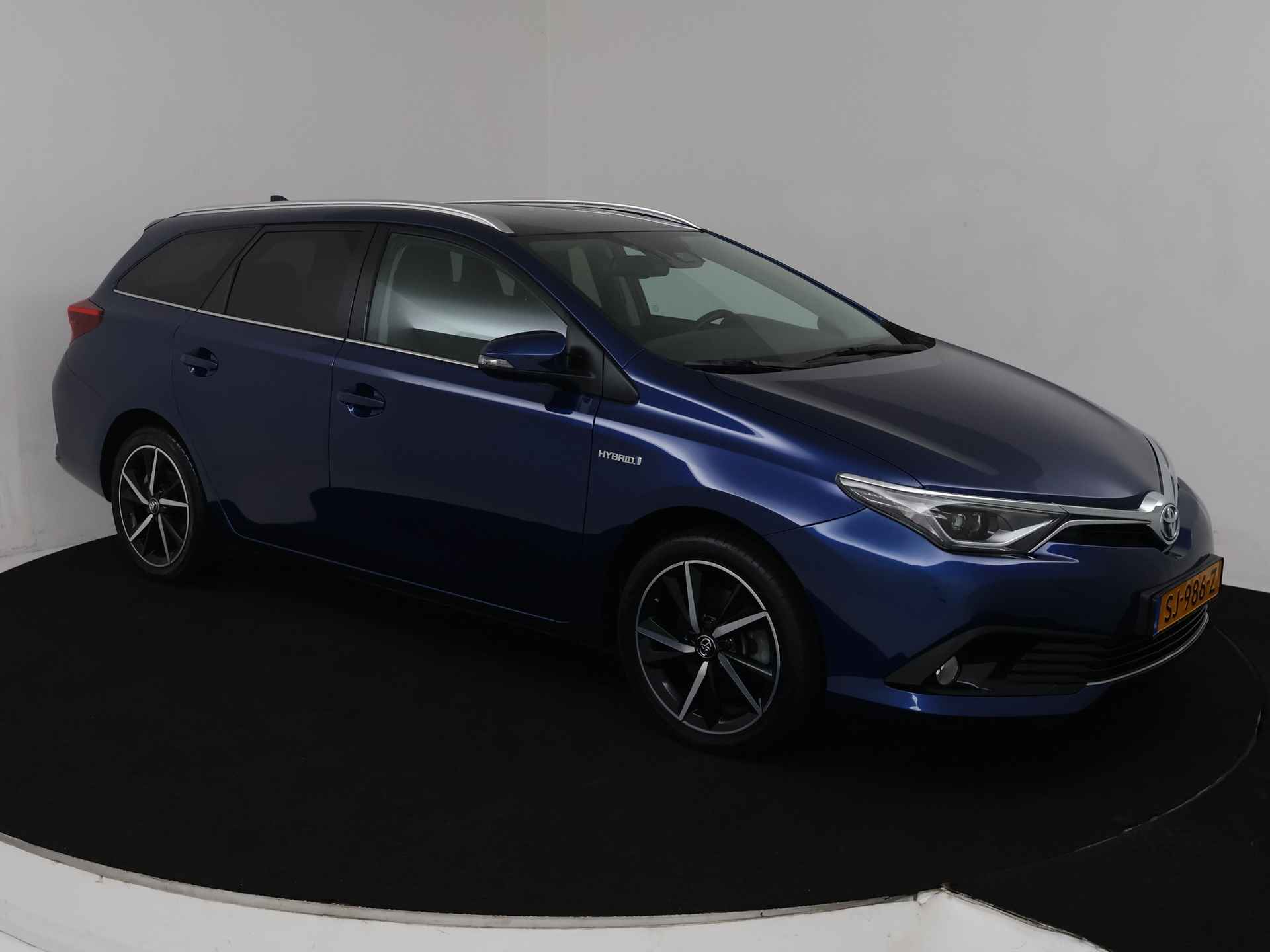 Toyota Auris Touring Sports 1.8 Hybrid Dynamic Limited | Navigatie | Camera | Cruise Control | LM Velgen | - 29/41