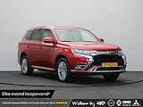 Mitsubishi Outlander 2.4 PHEV Instyle | Achteruitrijcamera | Parkeersensoren rondom | Stoelverwarming | Climate control |