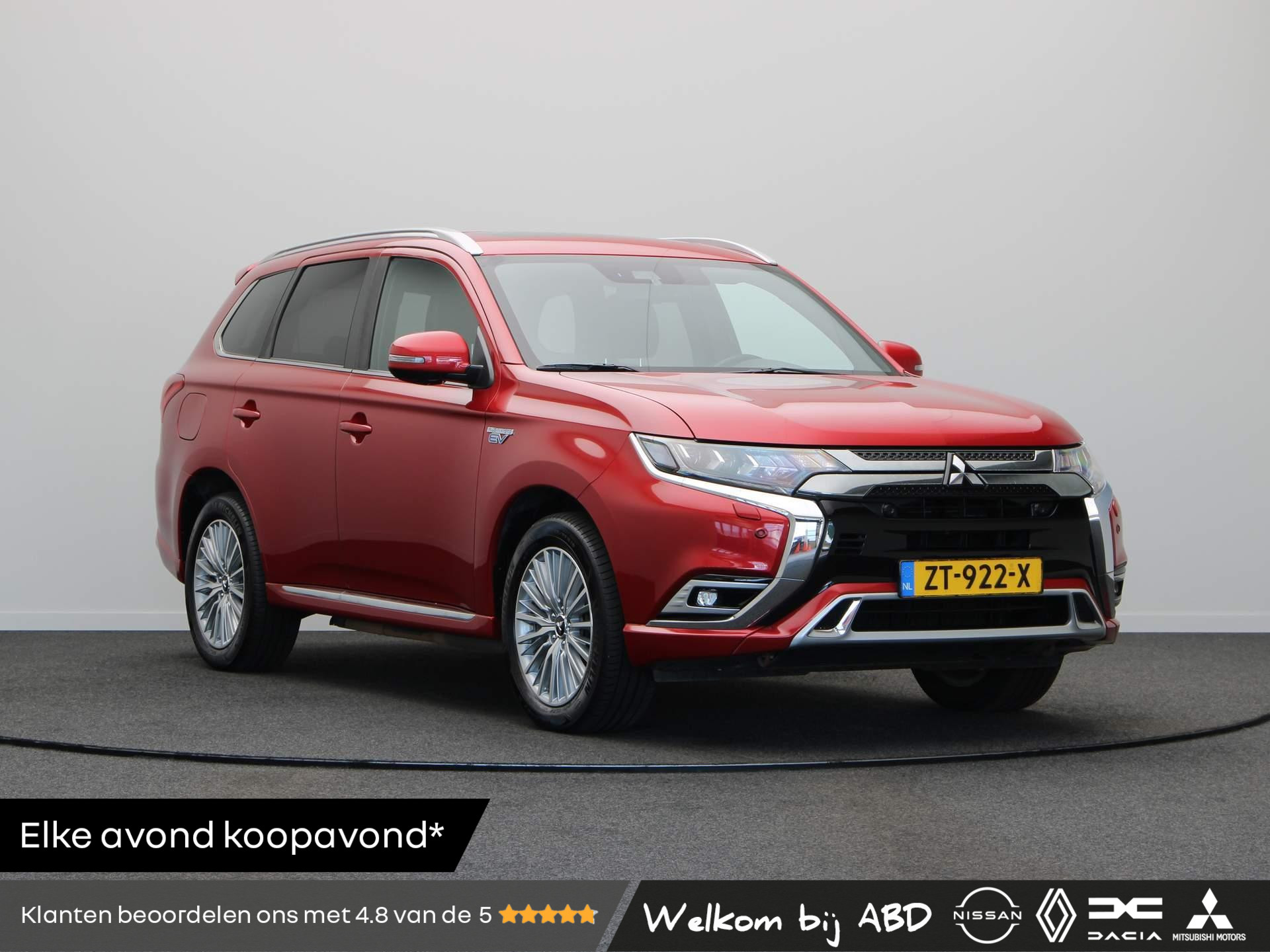 Mitsubishi Outlander 2.4 PHEV Instyle | Achteruitrijcamera | Parkeersensoren rondom | Stoelverwarming | Climate control |