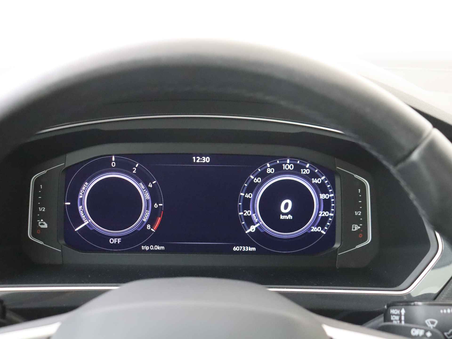 Volkswagen Tiguan 1.4 TSI eHybrid Business Automaat | Panorama dak | Navigatie | Climate Control - 8/40