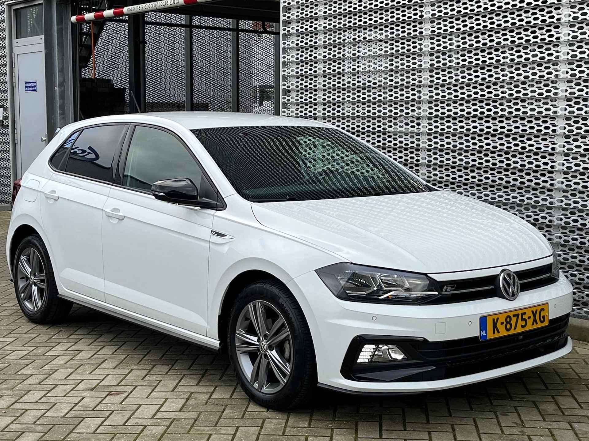 Volkswagen Polo 1.0 TSI Highline Business R / R-Line Exterieur / Digitale Cockpit / Alarmsysteem / 16" LMV ** - 20/23