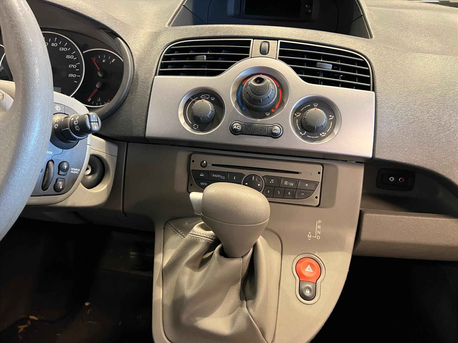Renault Kangoo Rolstoelauto Automaat (airco) - 19/36
