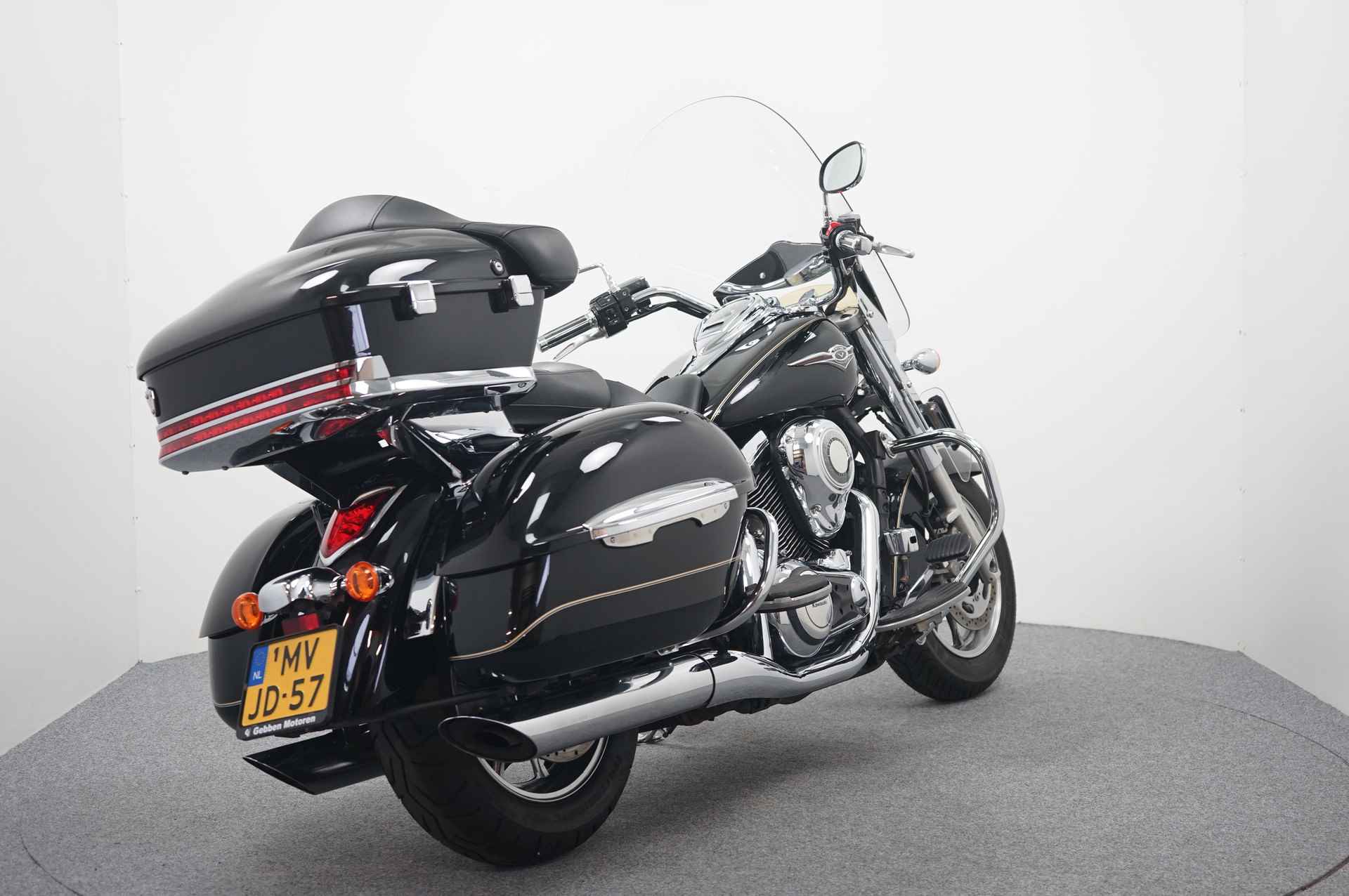 Kawasaki VN 1700 CLASSIC GERESERVEERD T/M/ 16-11 TI - 8/11