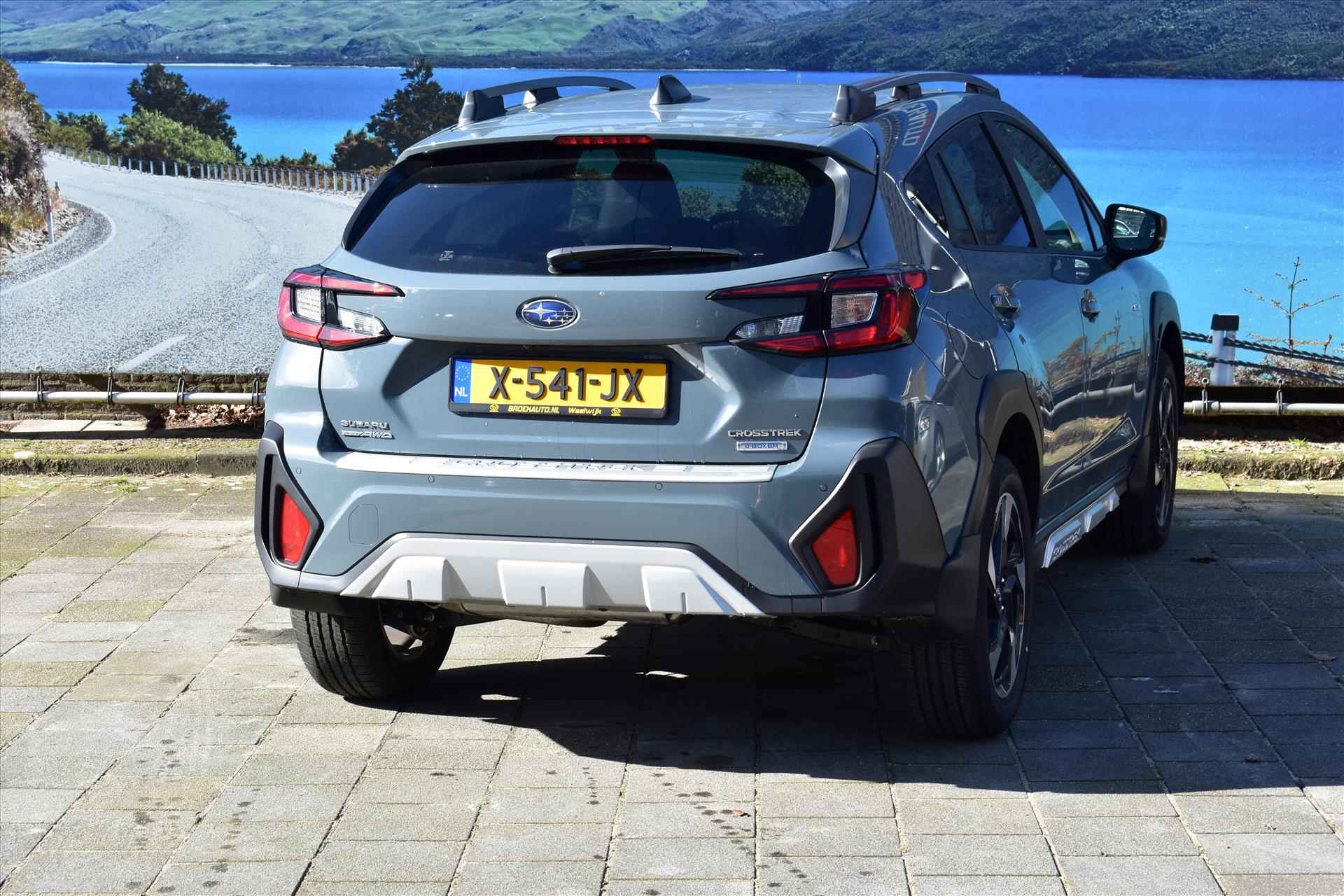 Subaru Crosstrek 2.0 e-boxer Premium - 24/46