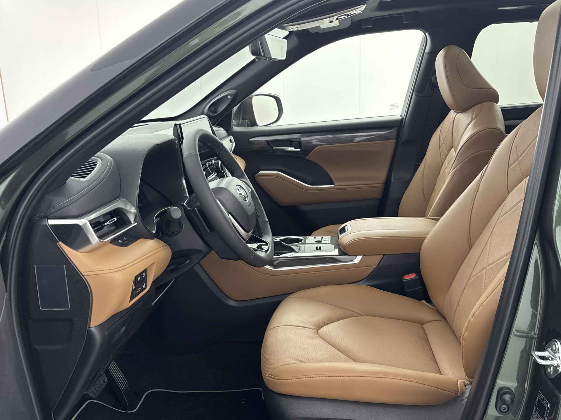 Toyota highlander 2.5 AWD Hybrid Premium | Panoramische schuif/kanteldak | JBL Audio | Stoelventilatie | - 15/38