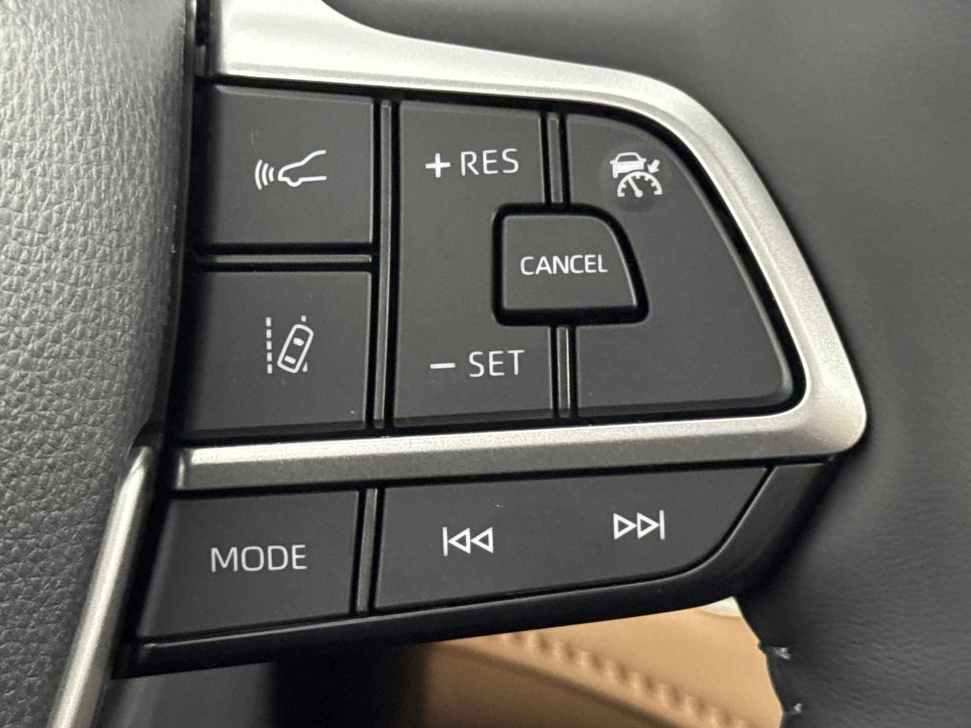 Toyota highlander 2.5 AWD Hybrid Premium | Panoramische schuif/kanteldak | JBL Audio | Stoelventilatie | - 21/38