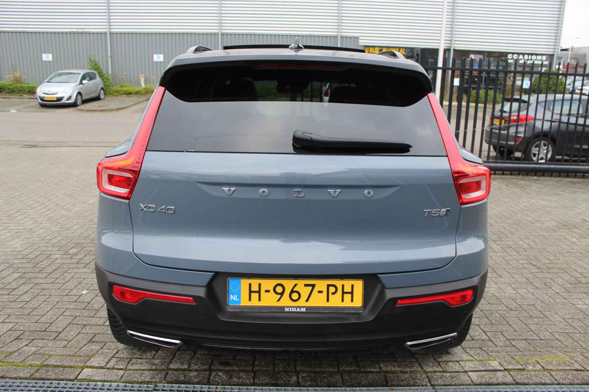 Volvo XC40 1.5 T5 Twin Engine R-Design Automaat Orig.NL auto/Dealer onderhouden/Panoramadak/Apple&Android Carplay/Navigatie - 11/29