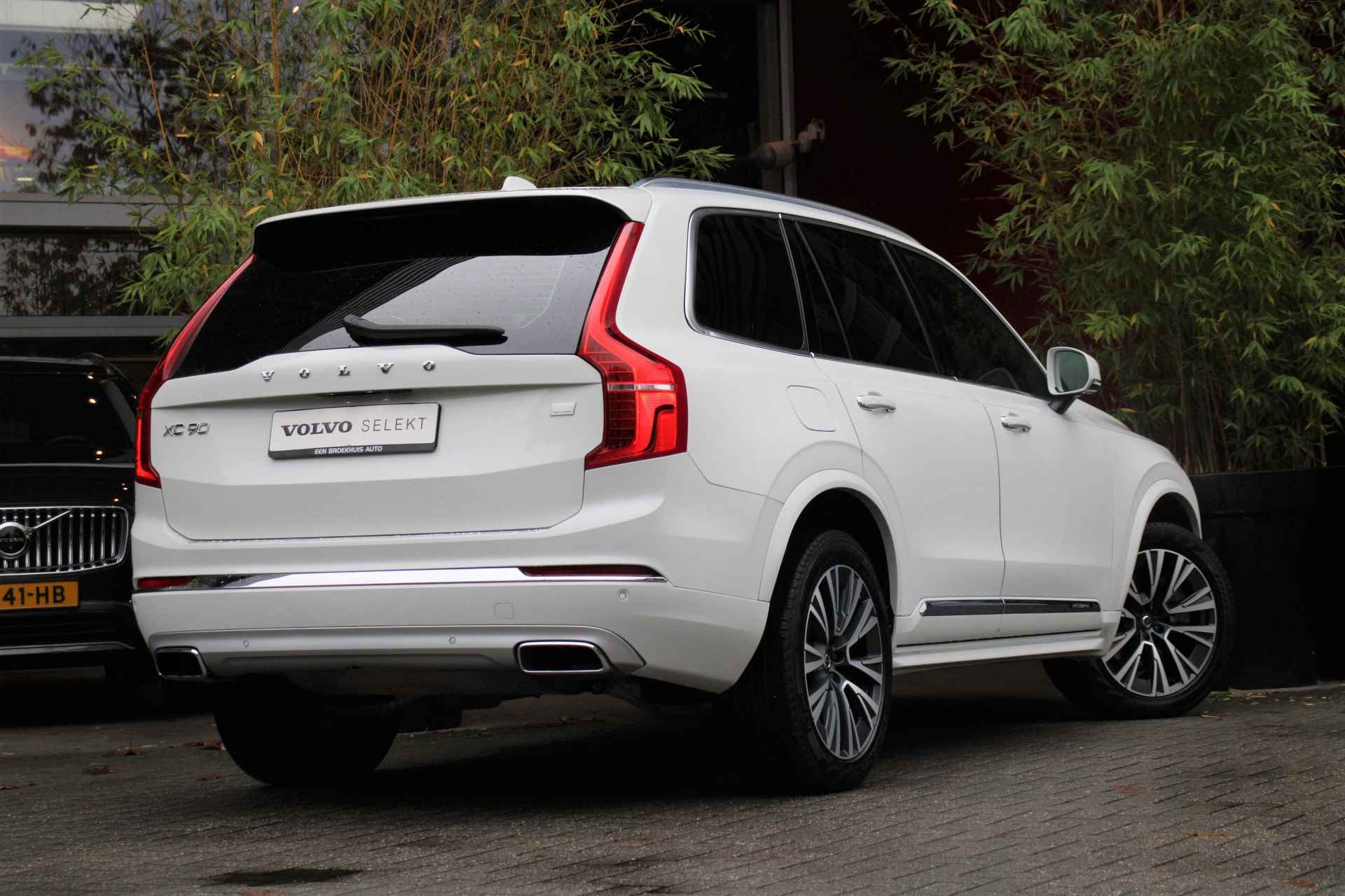 Volvo XC90 T8 Recharge AWD Inscription Exclusive | Luchtvering | Massage | Stoelventilatie | Trekhaak | 360 Camera | Adaptive Cruise | Schu - 3/30