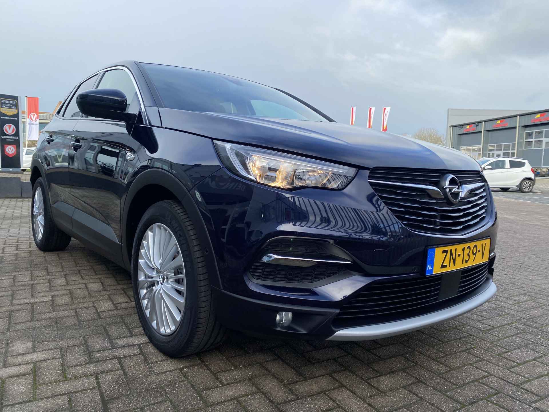 Opel Grandland X 1.2 Turbo 130 PK Innovation Navigatie, Camera, Climate contr, etc..!! - 13/27