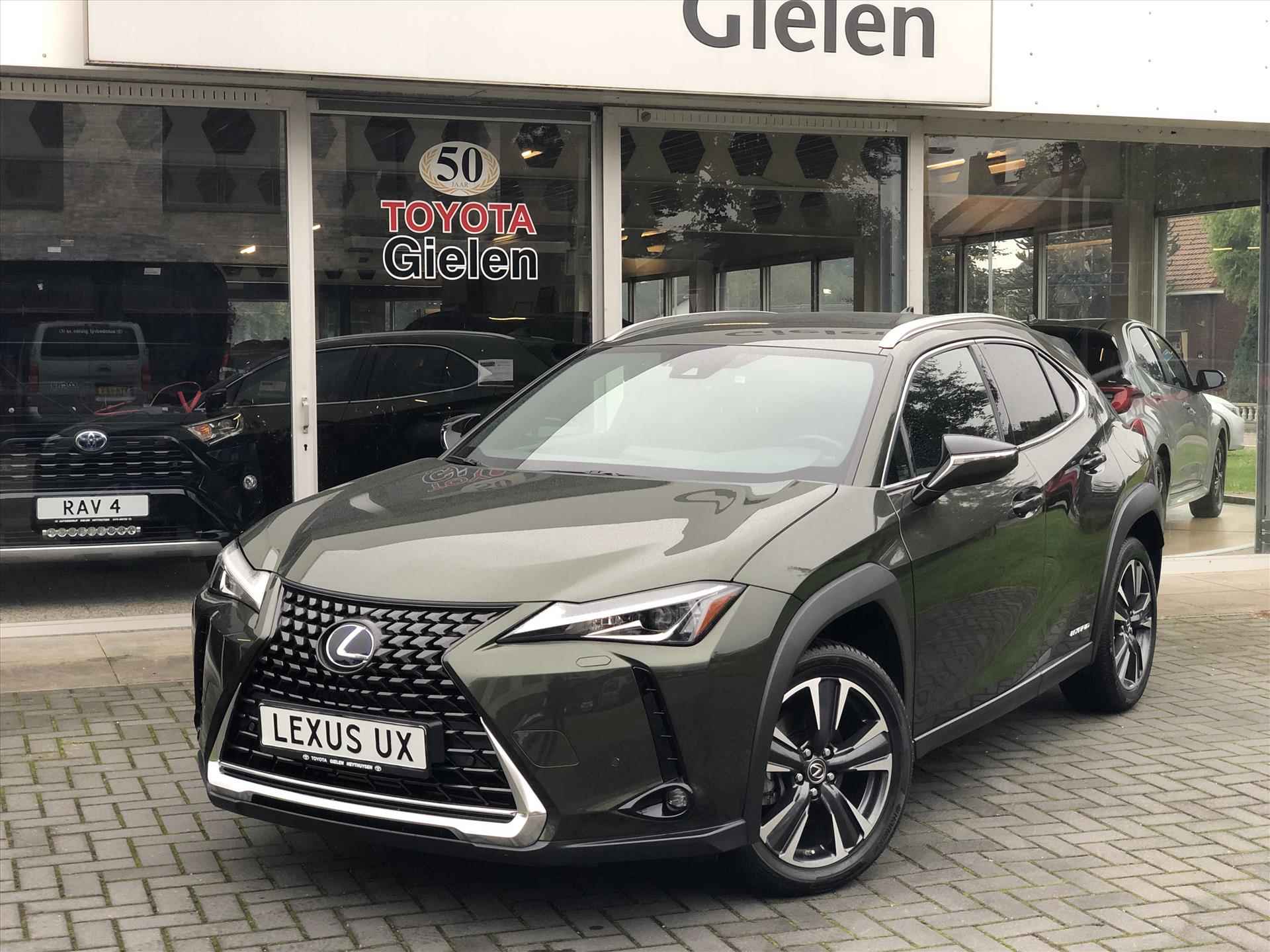 Lexus Ux 250h 184pk Preference Line | Dodehoekherkenning, Parkeersensoren, Keyless, 18 inch, CarPlay, Stoel + Stuurverwarming - 31/32