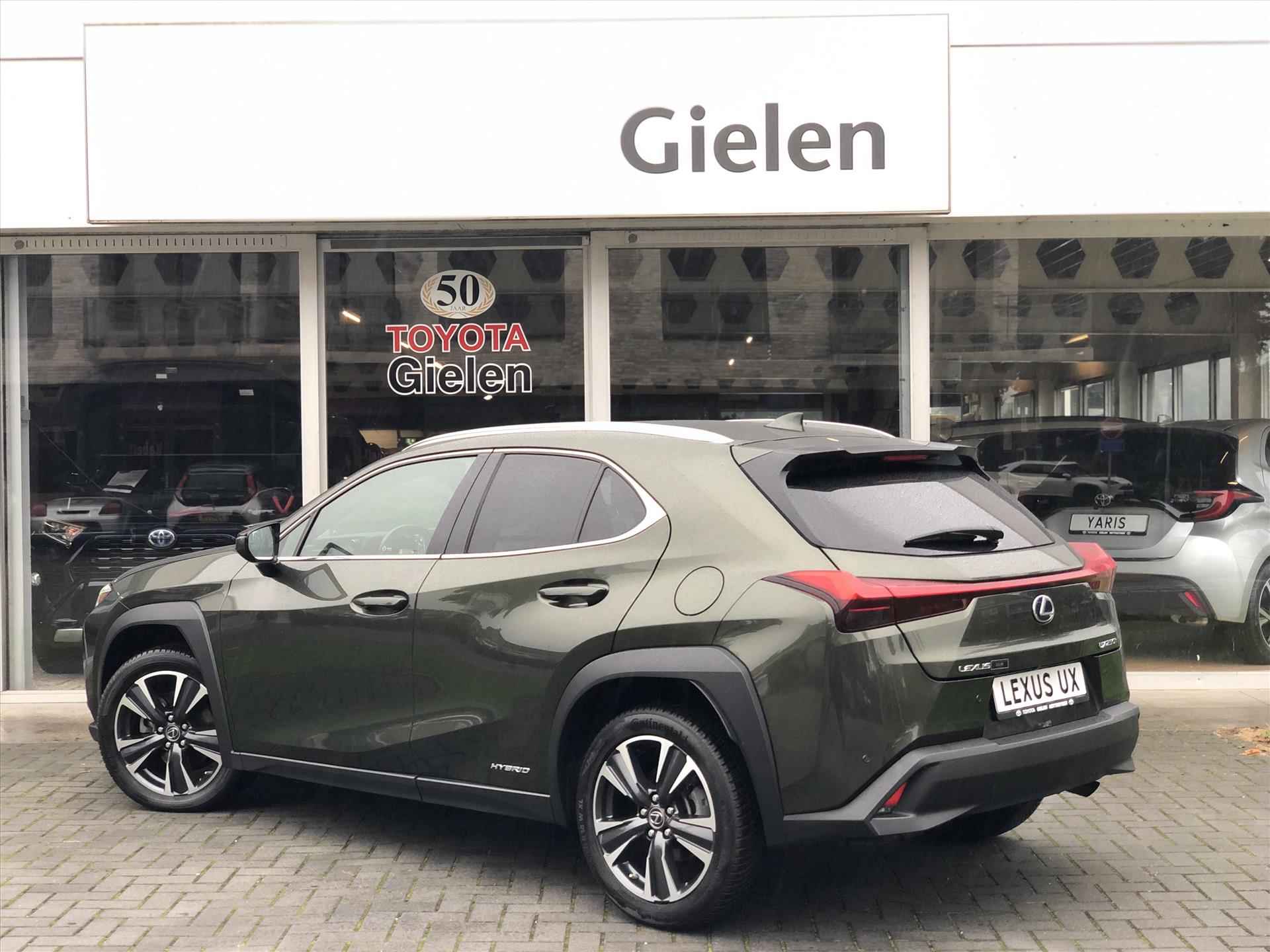 Lexus Ux 250h 184pk Preference Line | Dodehoekherkenning, Parkeersensoren, Keyless, 18 inch, CarPlay, Stoel + Stuurverwarming - 32/32