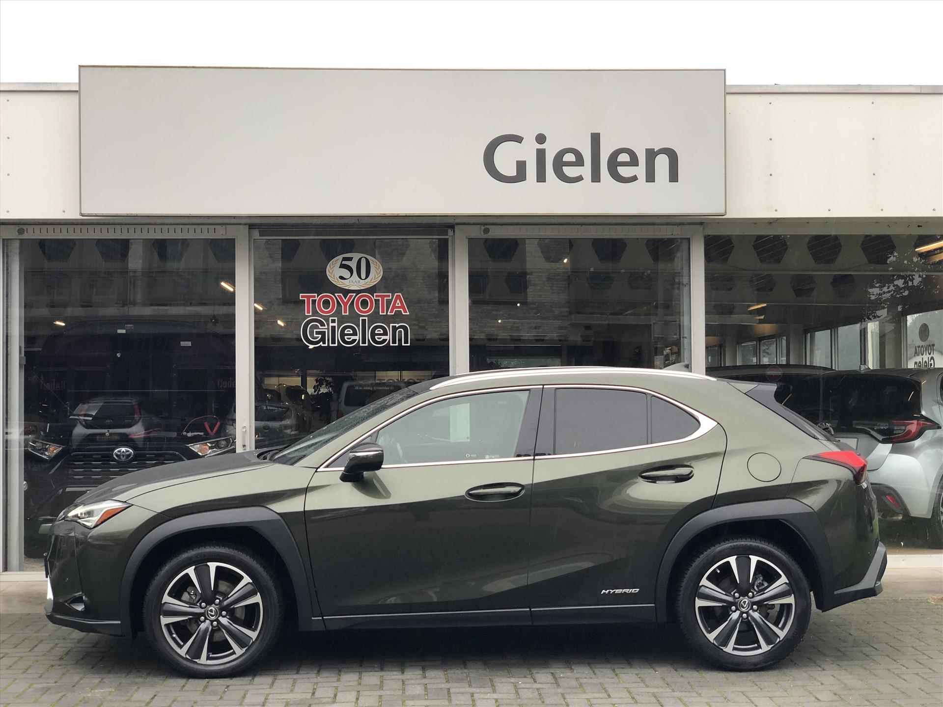 Lexus Ux 250h 184pk Preference Line | Dodehoekherkenning, Parkeersensoren, Keyless, 18 inch, CarPlay, Stoel + Stuurverwarming - 8/32