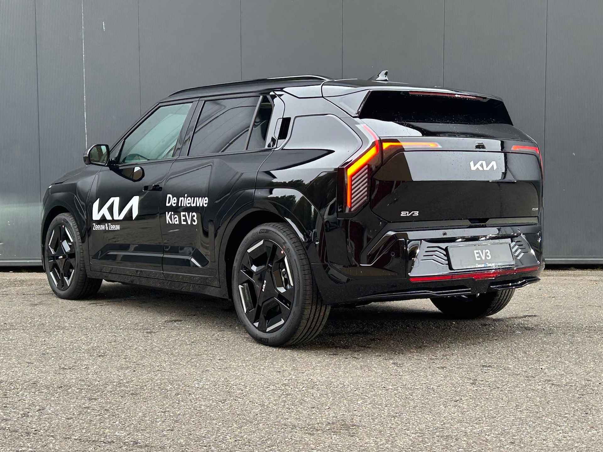 Kia EV3 GT-PlusLine Single Motor 150KW LR Long Range | Nu te bestellen |  Nu te bestellen vanaf € 36.995 INCLUSIEF KLEUR KEUZE |  Private Lease vanaf € 459 p/m, € 398 p/m incl. SEPP - 10/38