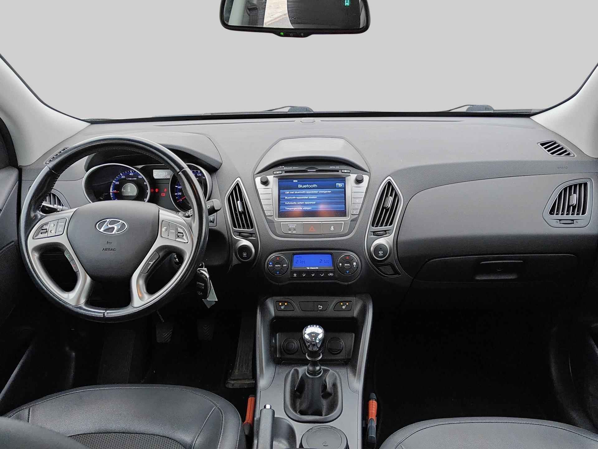 Hyundai ix35 2.0i i-Vision | navigatie | trekhaak | 1900KG trekgewicht - 11/26