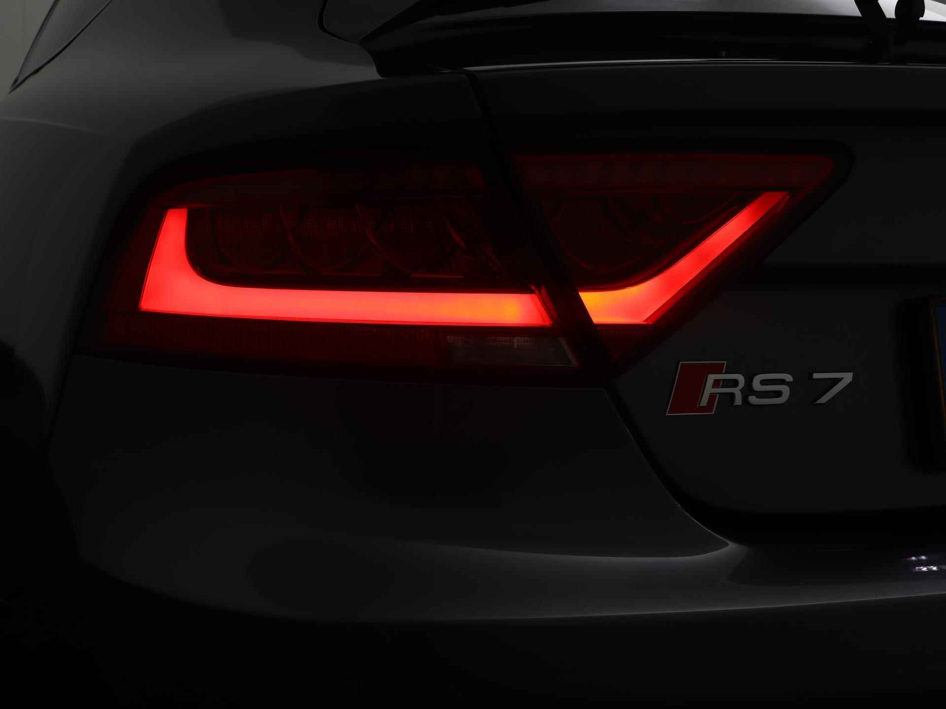 Audi RS7 Sportback 4.0 TFSI 560PK Pro Line Plus | Pano. dak | Head-up | Top view camera | Verwarm. stuurwiel | BOSE | Stoelverwarming V+A | Matrix LED - 12/59