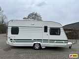 Chateau Calista 450 FHU vast bed en mover