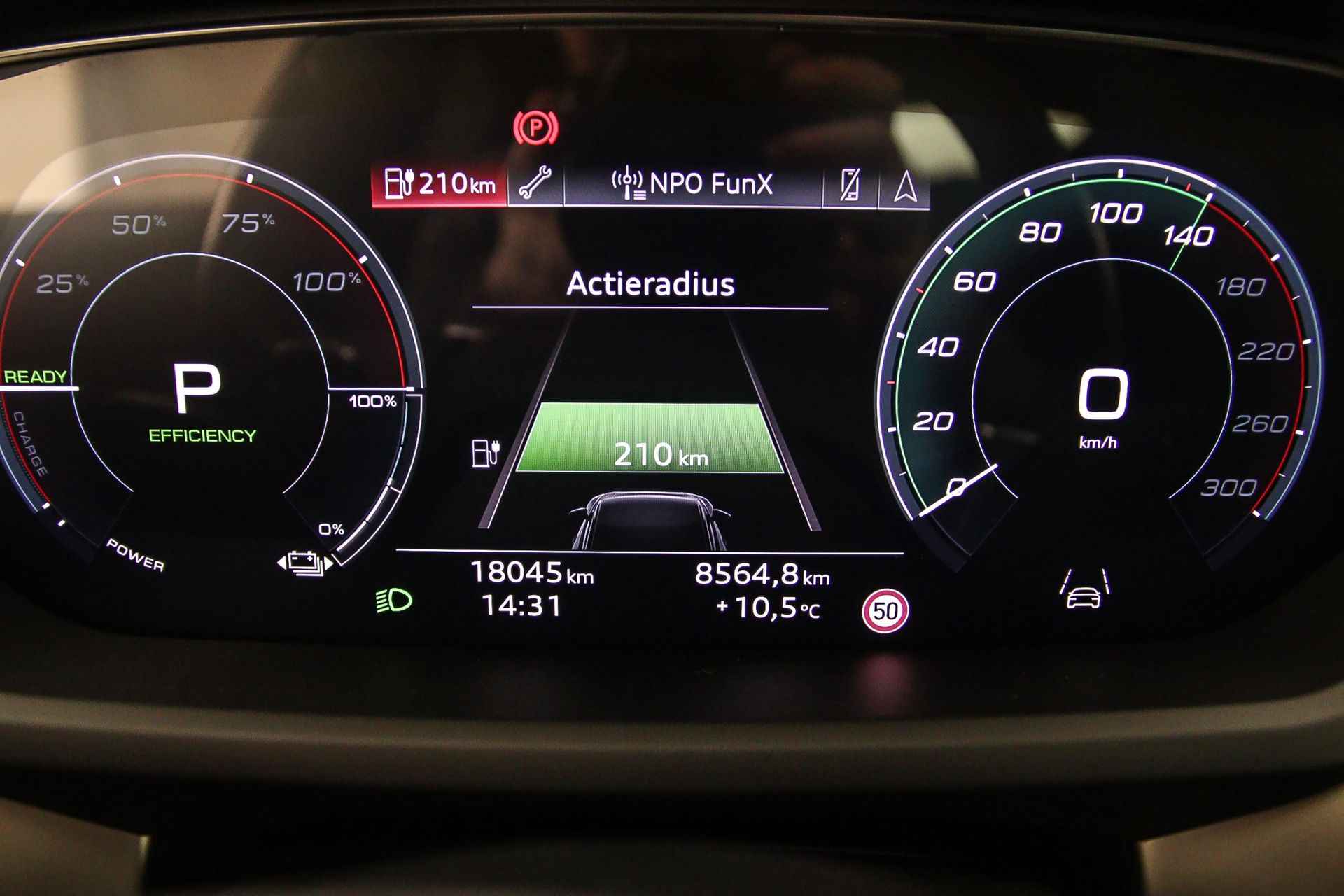 Audi e-tron GT 93 kWh 476pk Quattro | B&O | Matrix-Laser | Leder | 360cam | 21 inch | Stoelverwarming/Ventilatie | Parking/Tourpack | Wolraamcarbid Remmen | - 9/165