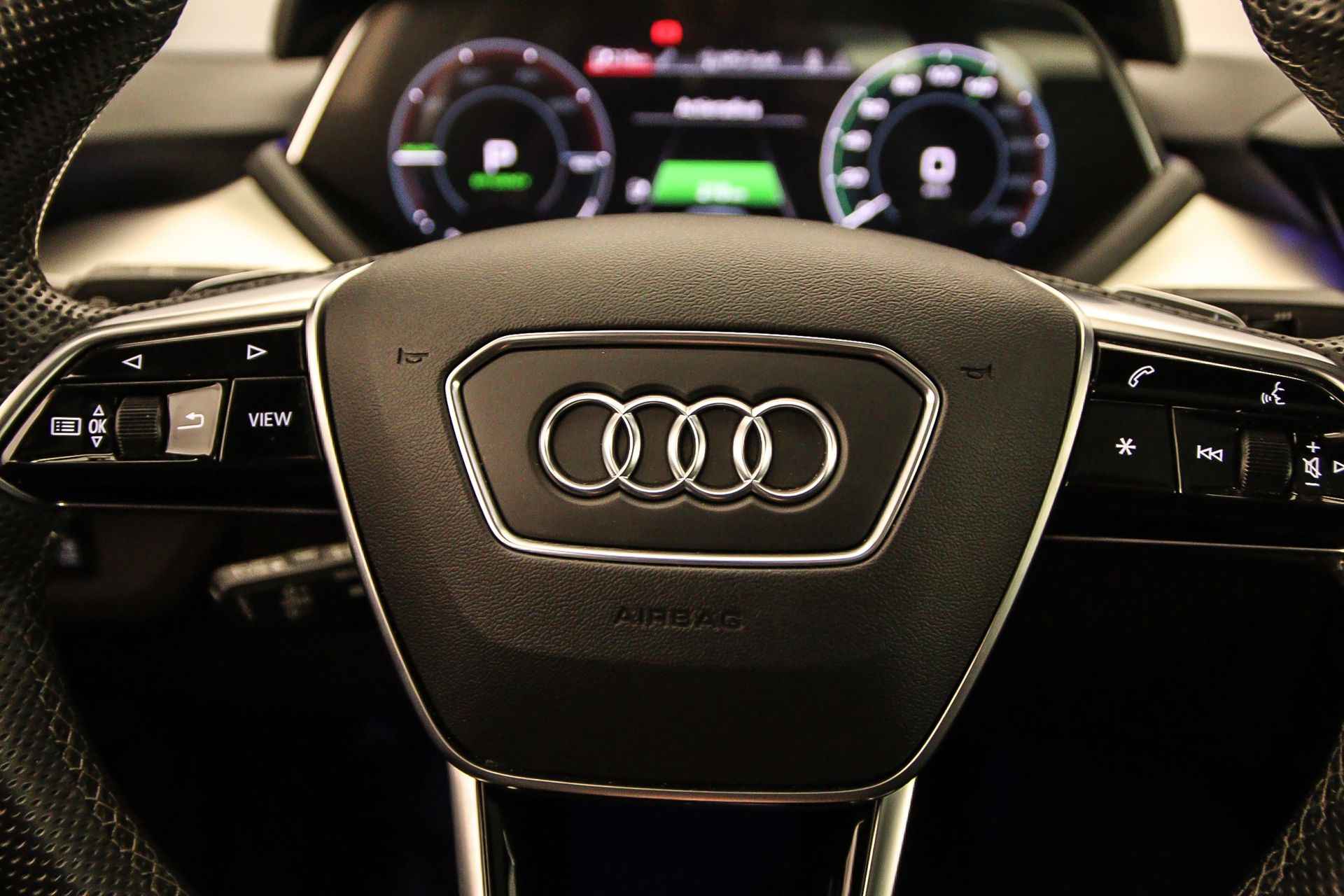 Audi e-tron GT 93 kWh 476pk Quattro | B&O | Matrix-Laser | Leder | 360cam | 21 inch | Stoelverwarming/Ventilatie | Parking/Tourpack | Wolraamcarbid Remmen | - 13/165