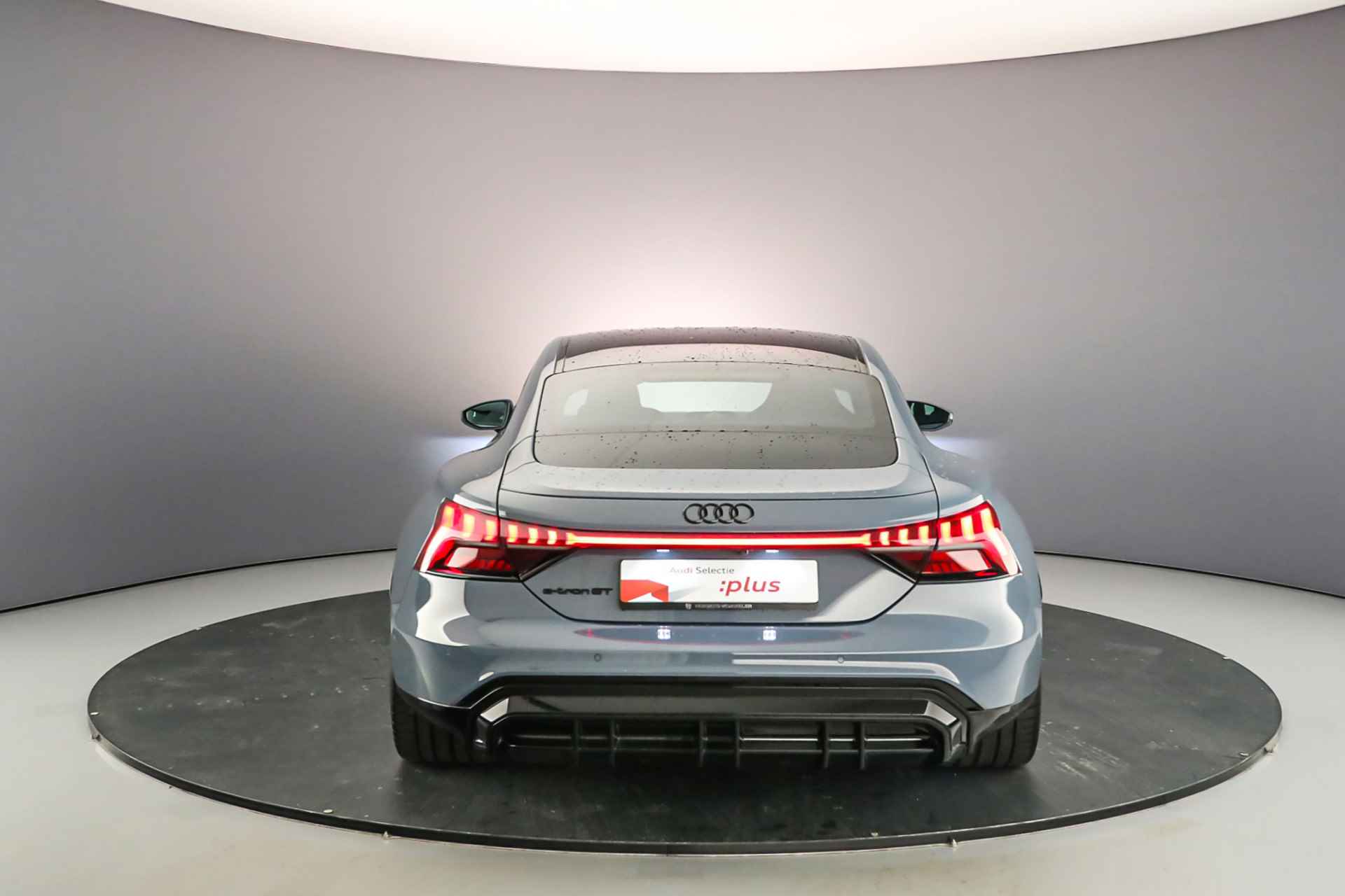 Audi e-tron GT 93 kWh 476pk Quattro | B&O | Matrix-Laser | Leder | 360cam | 21 inch | Stoelverwarming/Ventilatie | Parking/Tourpack | Wolraamcarbid Remmen | - 59/165