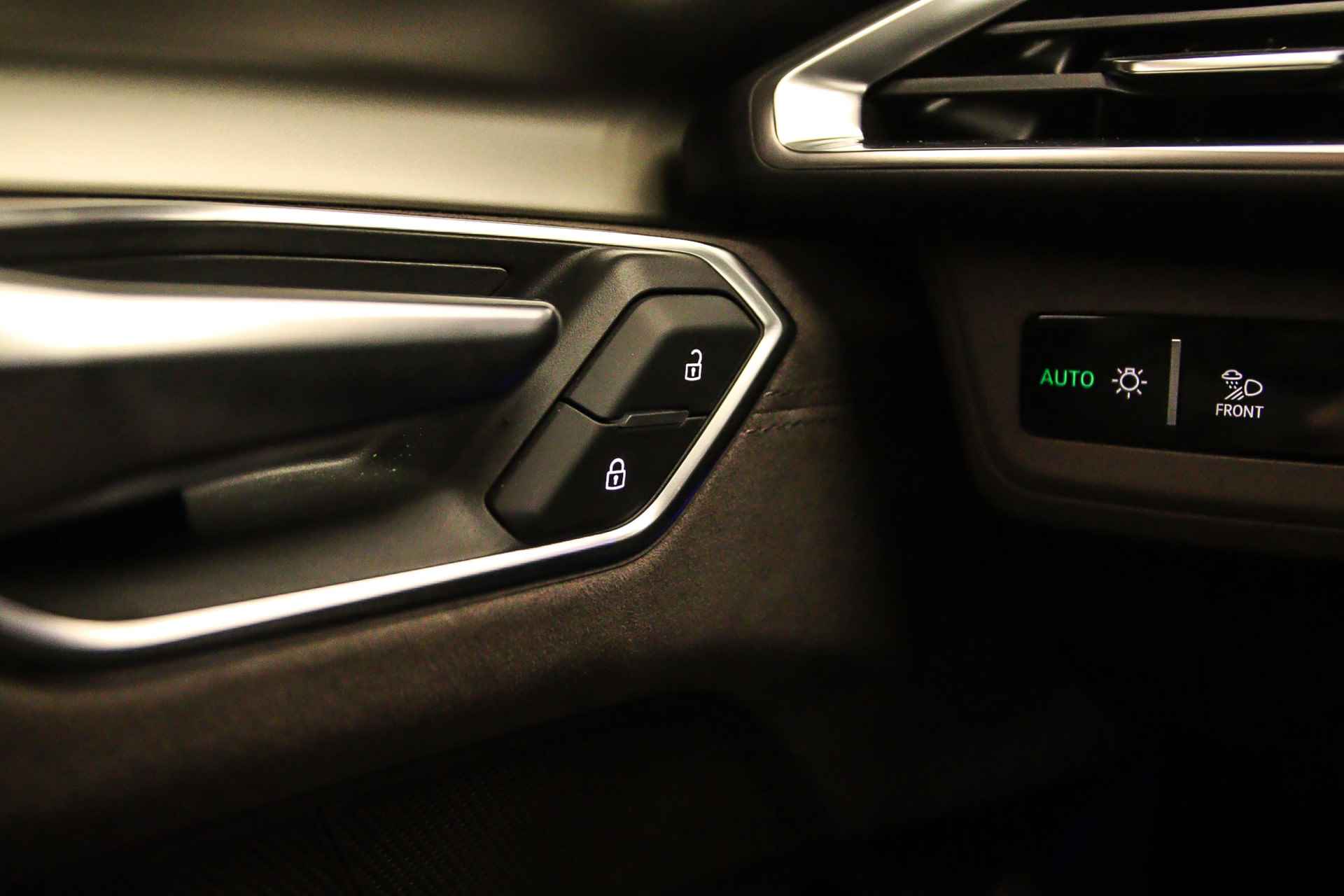 Audi e-tron GT 93 kWh 476pk Quattro | B&O | Matrix-Laser | Leder | 360cam | 21 inch | Stoelverwarming/Ventilatie | Parking/Tourpack | Wolraamcarbid Remmen | - 66/165