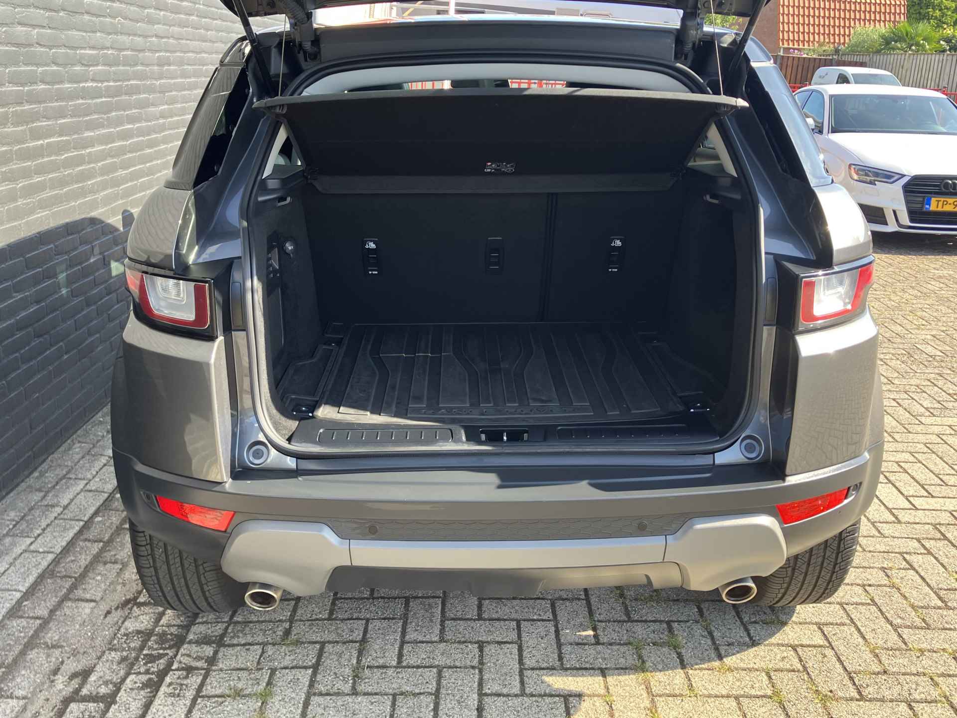 Land Rover Range Rover Evoque 2.0 Si4 SE AWD AUT. | 1e eigenaar | dealer onderhouden | navigatie | leer | cruise control | camera | panoramadak - 23/40