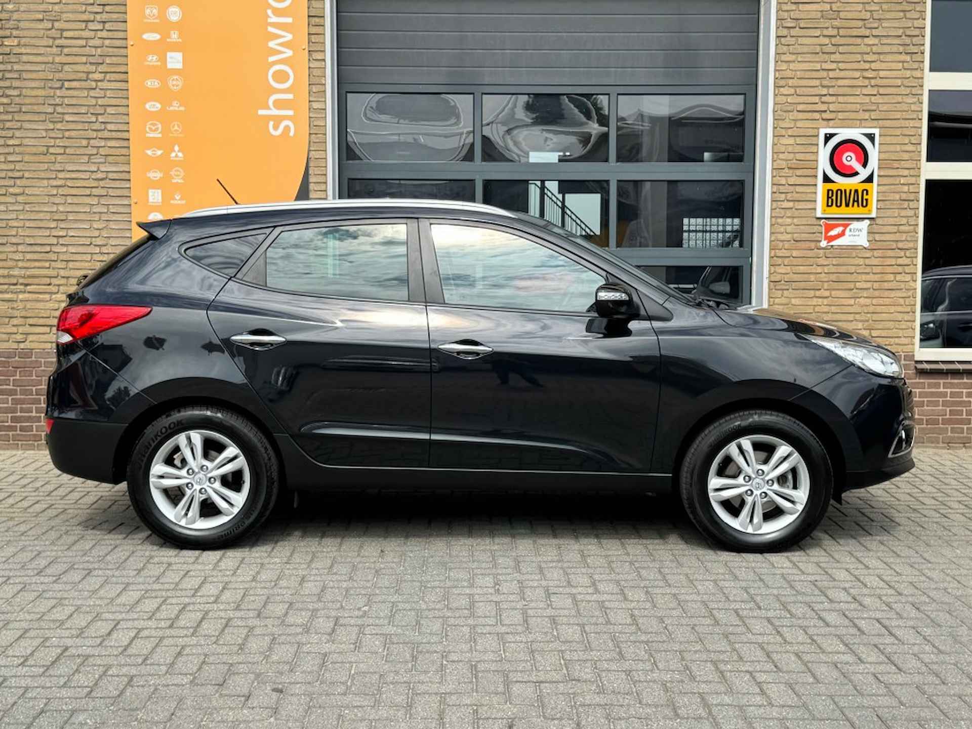 HYUNDAI Ix35 2.0I STYLE HALF LEER/CLIMA/CRUISE/LMV/NL-AUTO/ZEER MOOI! - 23/39