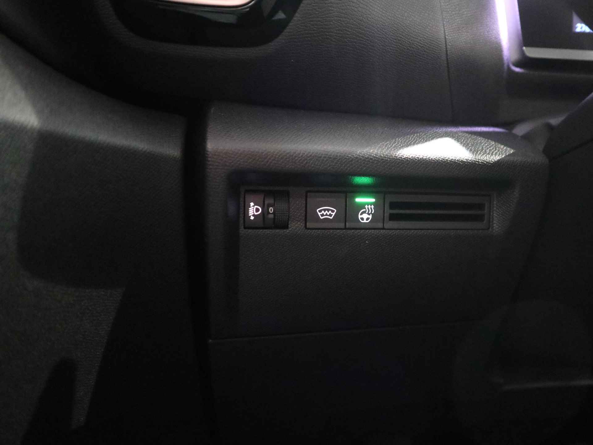 Citroen Ë-C4 Feel Pack STOEL/STOELVERWARMING - P'CAMERA - NAVIGATIE - 19/31