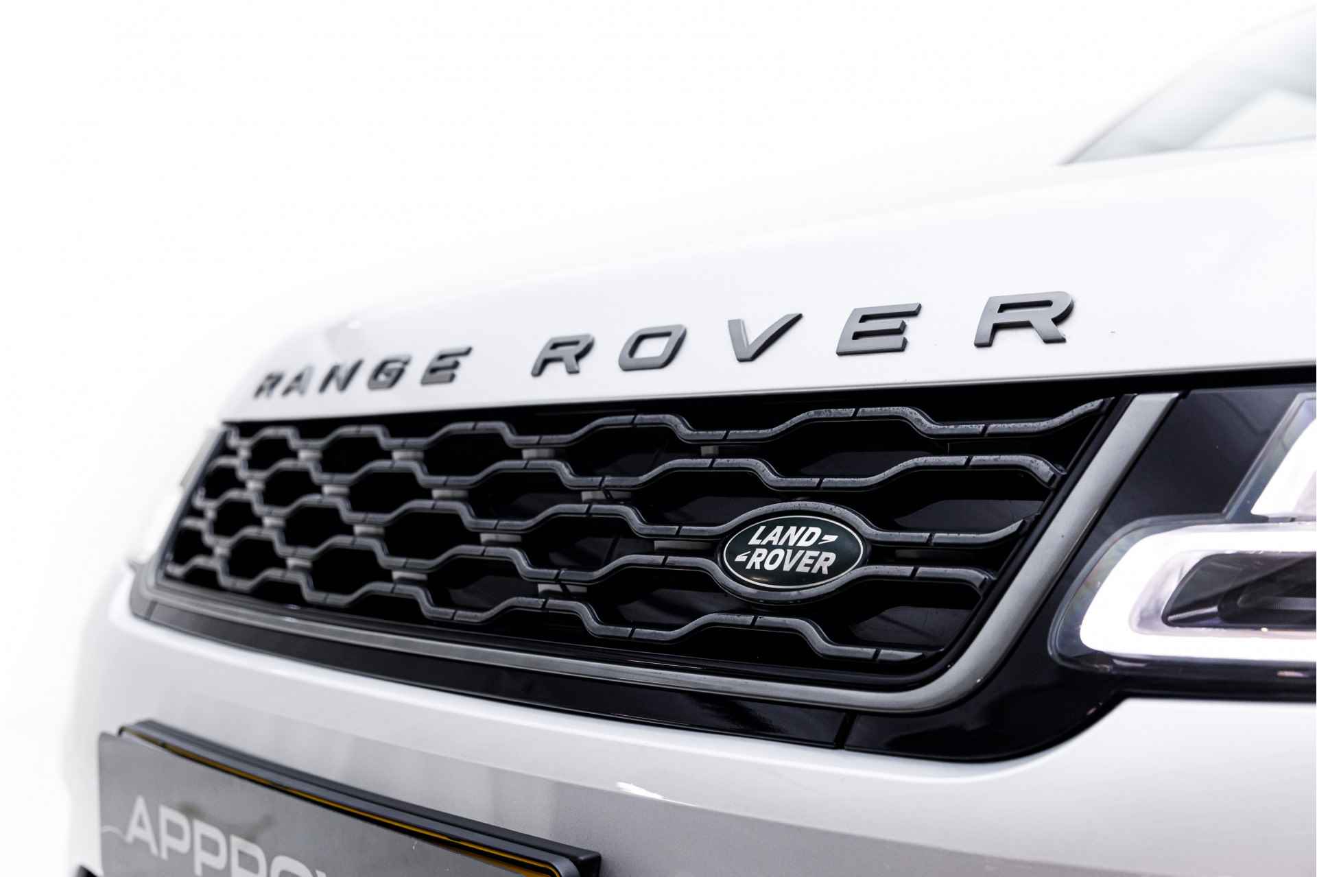 Land Rover Range Rover Sport P400e HSE Dynamic Pano | Entertainment achter | Keyless | Privacy Glass | Luchtvering - 29/40