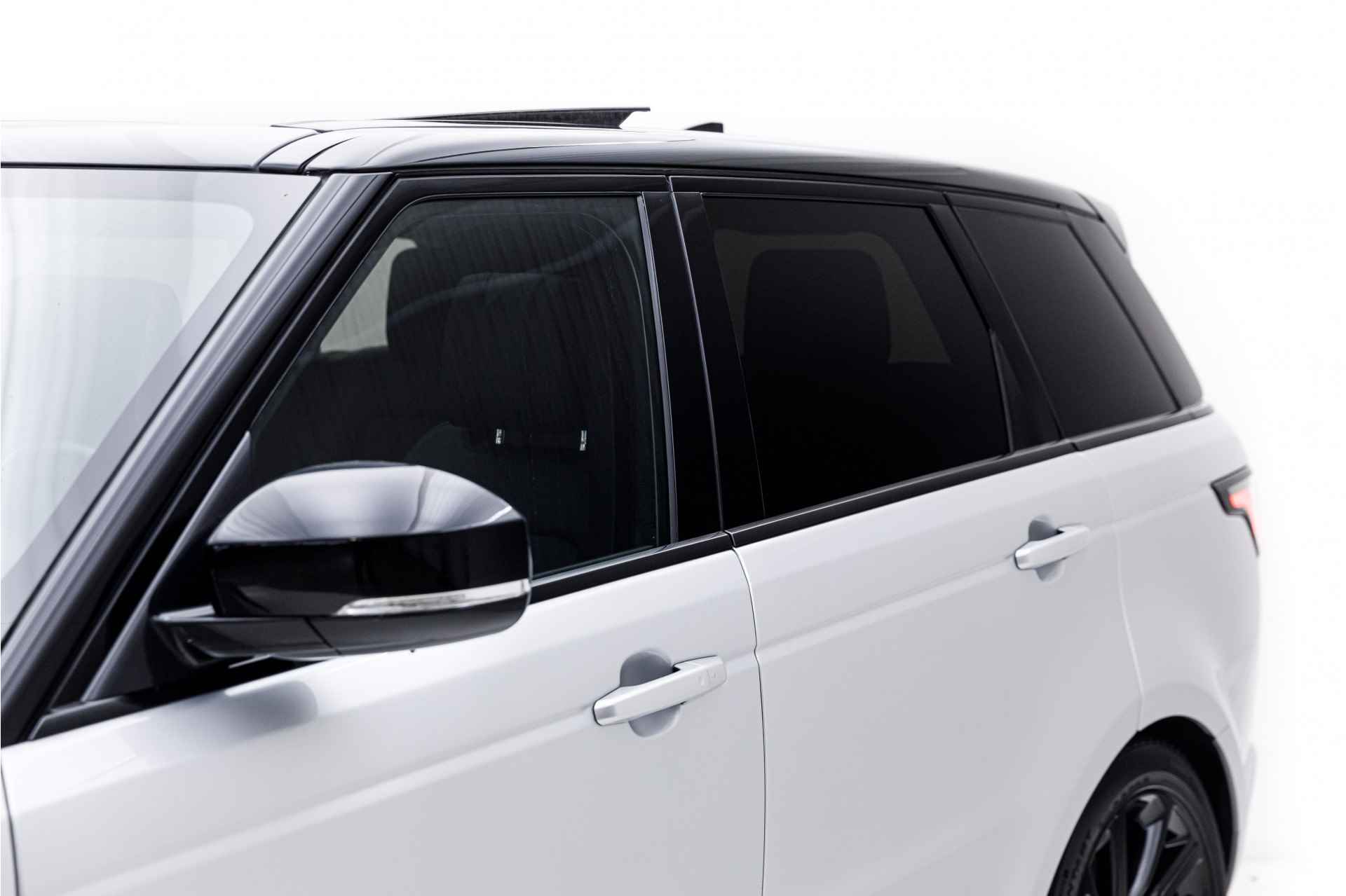 Land Rover Range Rover Sport P400e HSE Dynamic Pano | Entertainment achter | Keyless | Privacy Glass | Luchtvering - 32/40