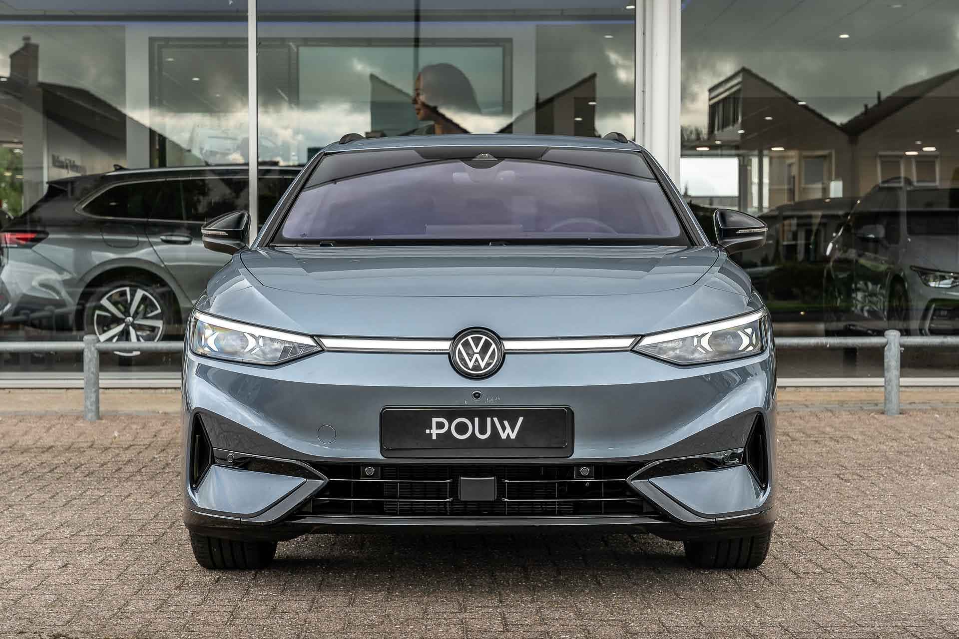 Volkswagen ID.7 Tourer Pro Business 286pk 77 kWh | 20" Velgen | Head-up | Massage - 8/58