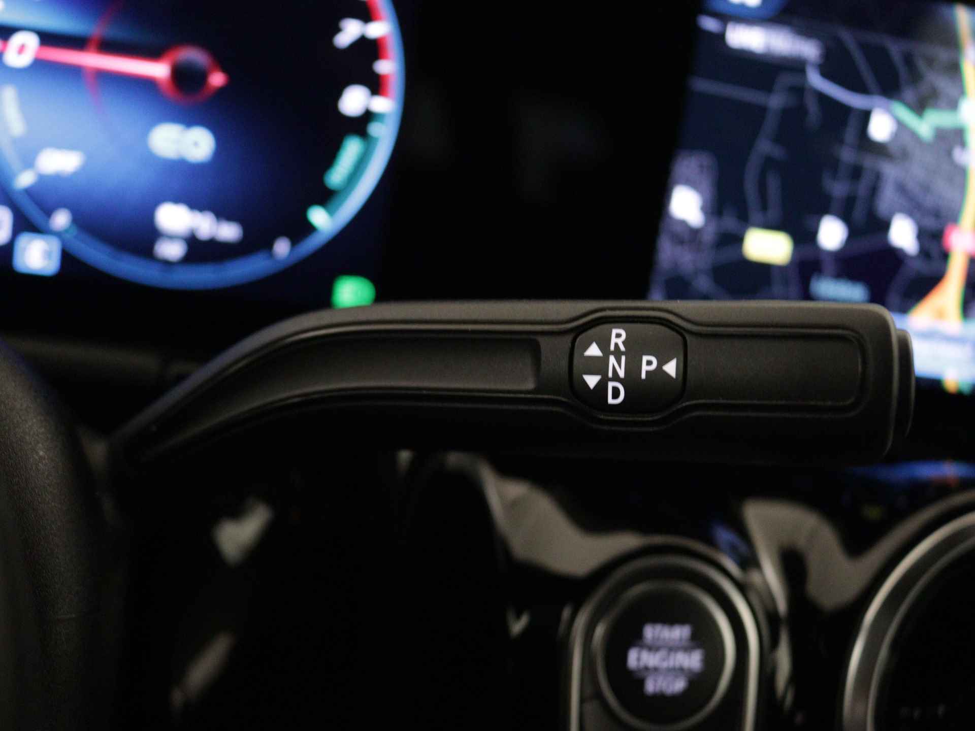 Mercedes-Benz GLA 250 e Plug In Hybride Style | Augmented Reality | Stoelverwarming | Navigatie | Car Play | DAB | Parkeersensoren | Inclusief 24 maanden Mercedes-Benz Certified garantie voor Europa. - 20/38