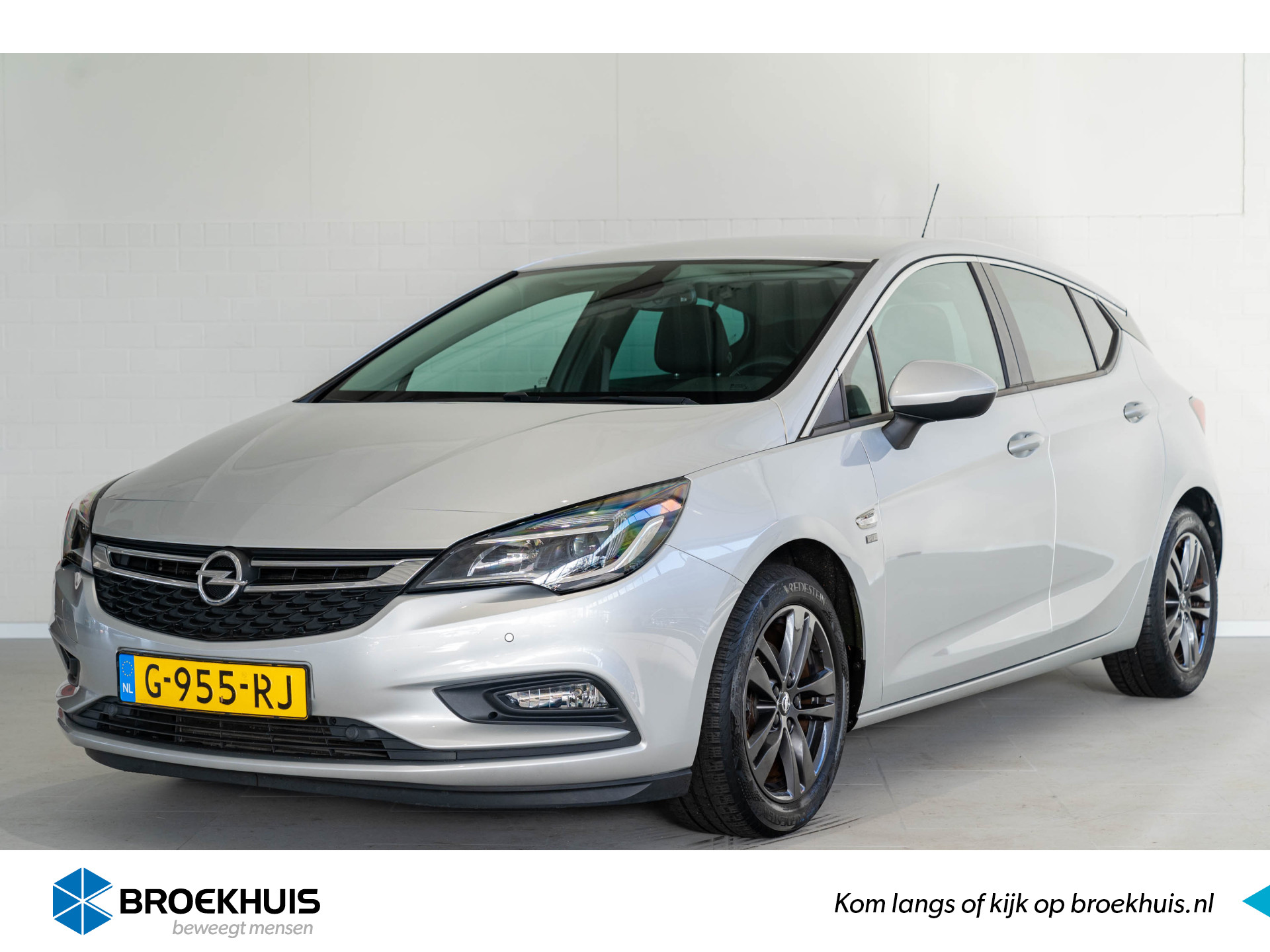 Opel Astra 1.0 Turbo 120 Jaar Edition + | Trekhaak | Navi | Climate Controle | Parkeersensoren |