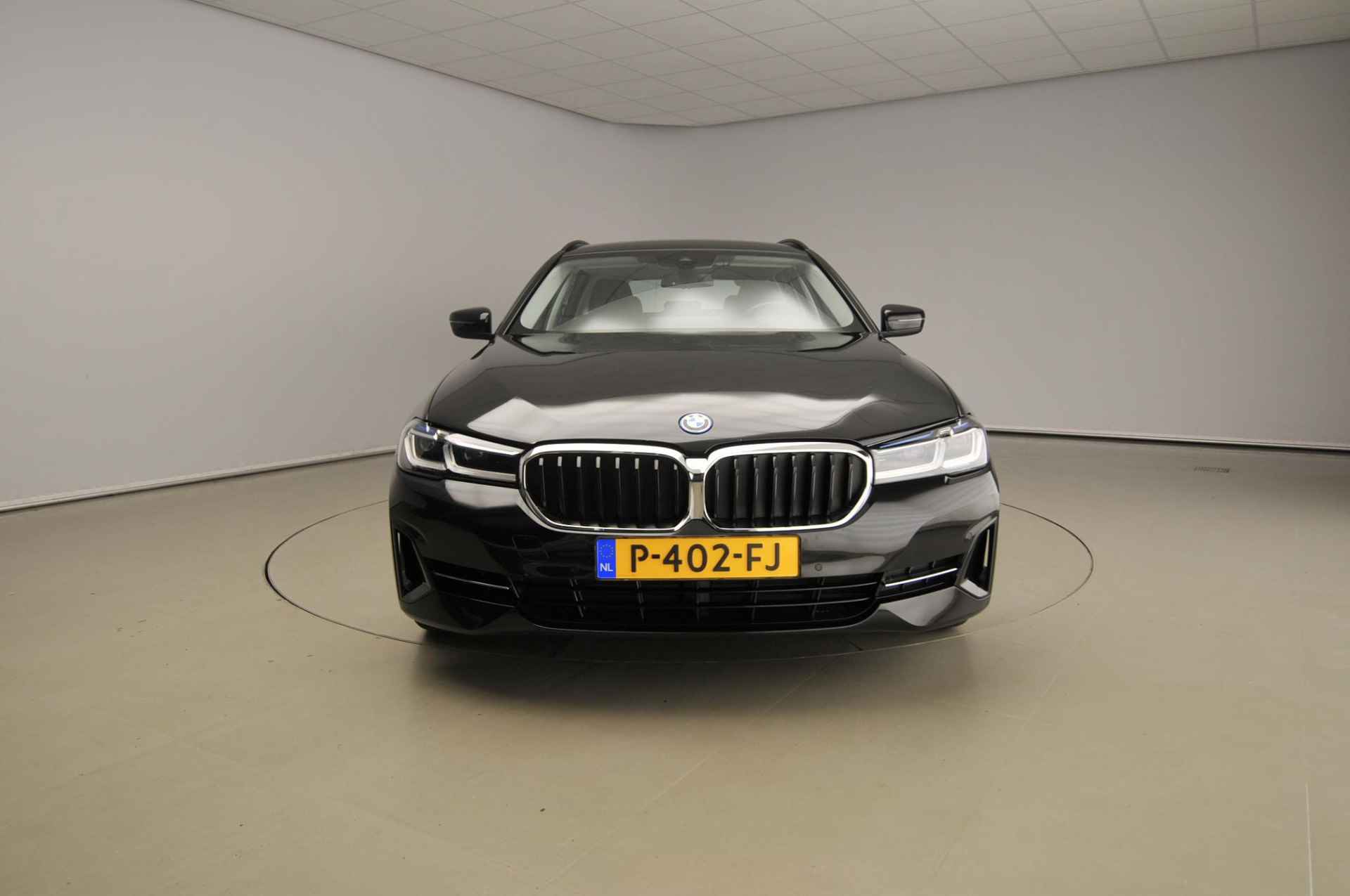 BMW 5-Serie Touring 520e | Laserlicht | Leder | Navigatie | Trekhaak | Comfortzetels | Stoelverwarming | DAB | Alu 18 inch - 6/52