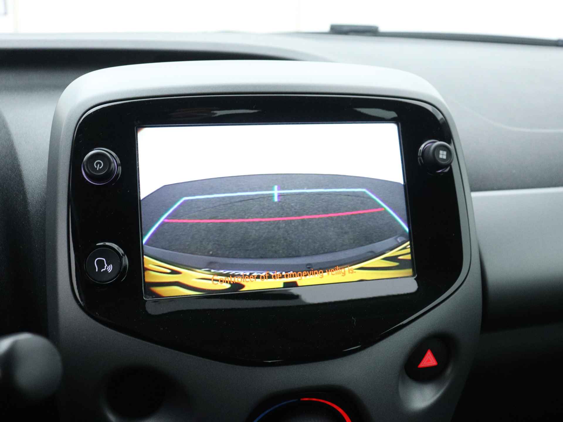 Toyota Aygo 1.0 VVT-i x-play | Camera | Apple Carplay/Android Auto | - 11/41