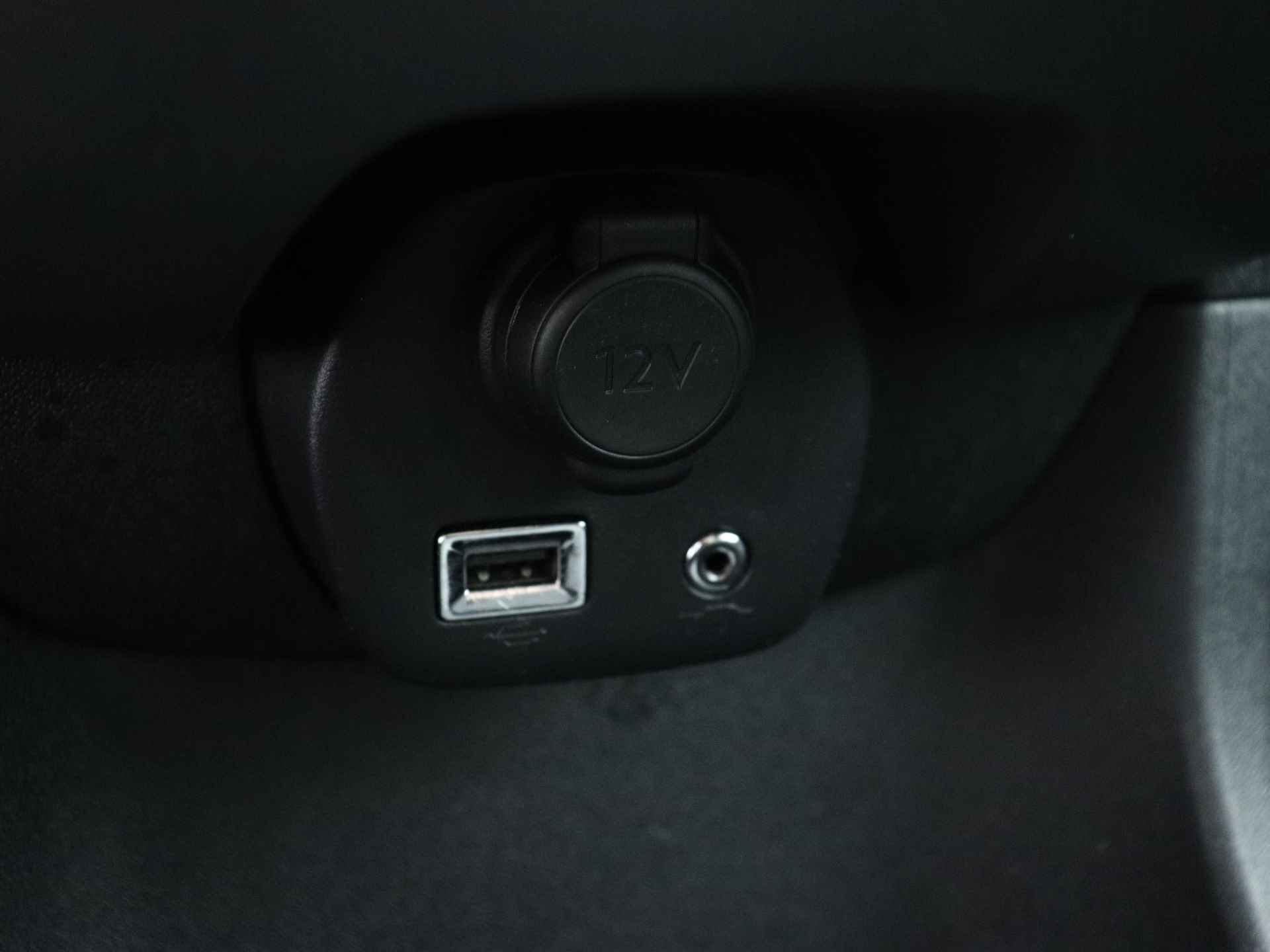 Toyota Aygo 1.0 VVT-i x-play | Camera | Apple Carplay/Android Auto | - 35/41