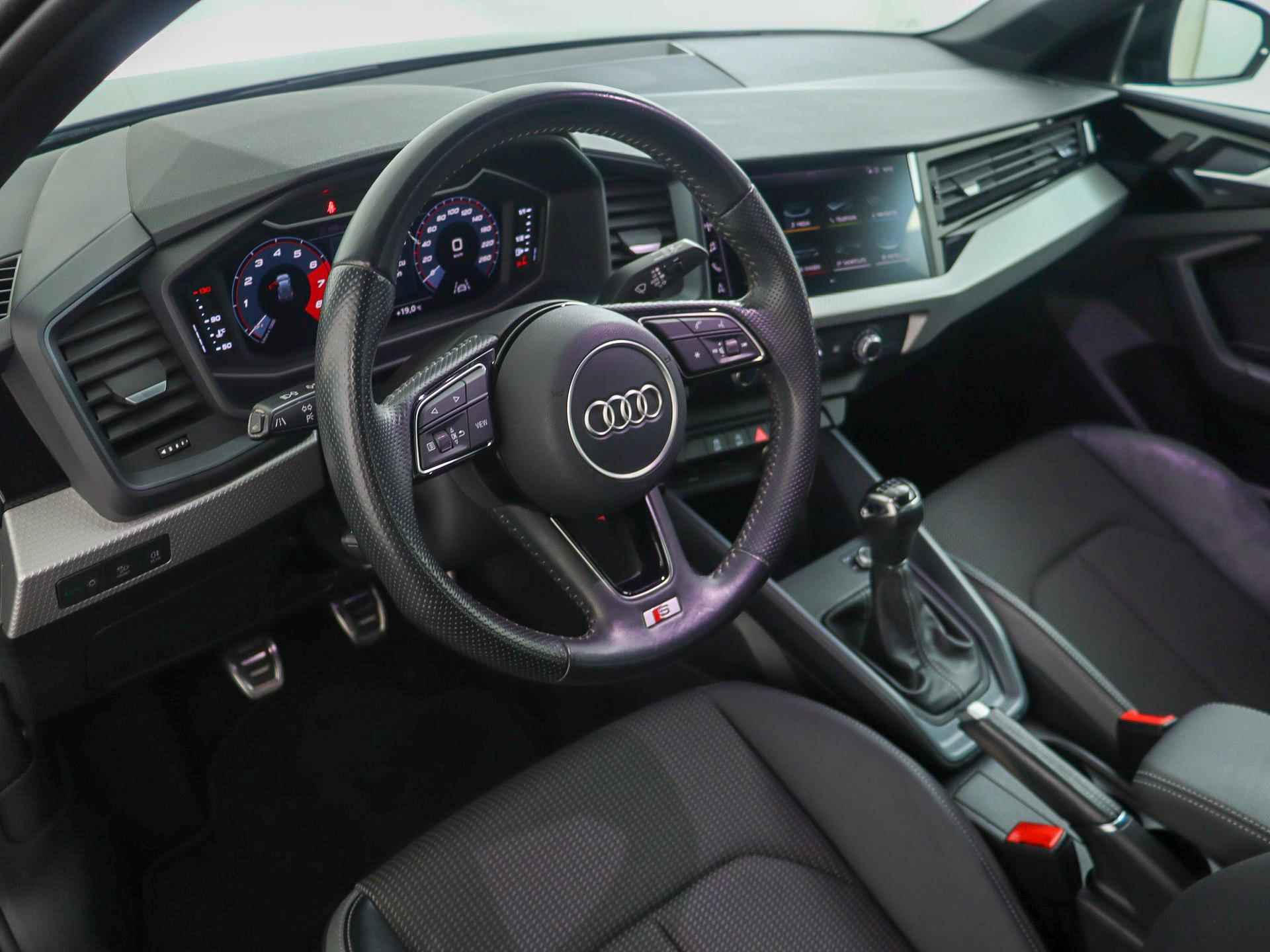 Audi A1 Sportback 25 TFSI Pro Line S | S-Line | Sportstoelen | Apple CarPlay | Full LED | - 3/41