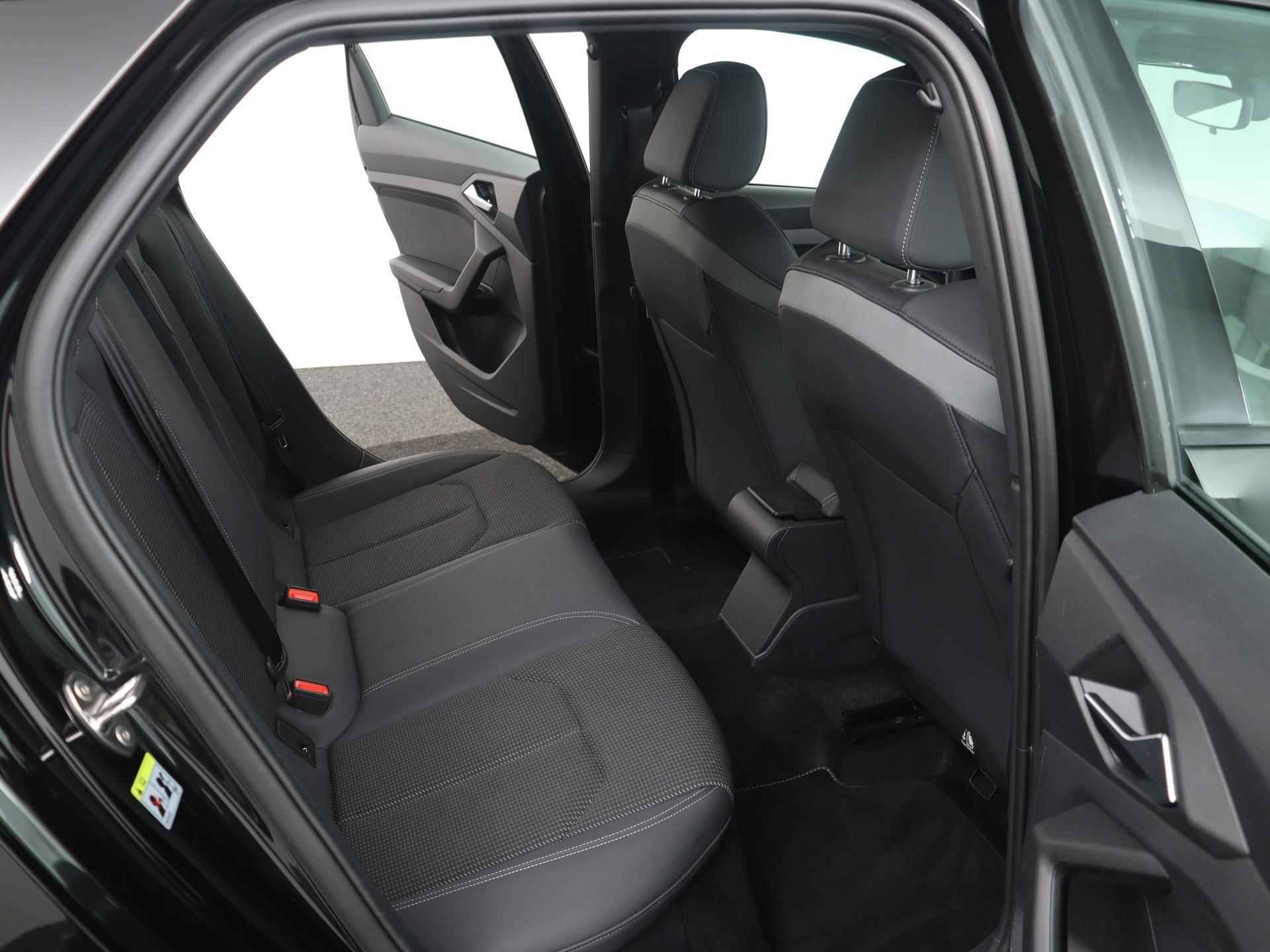 Audi A1 Sportback 25 TFSI Pro Line S | S-Line | Sportstoelen | Apple CarPlay | Full LED | - 16/40